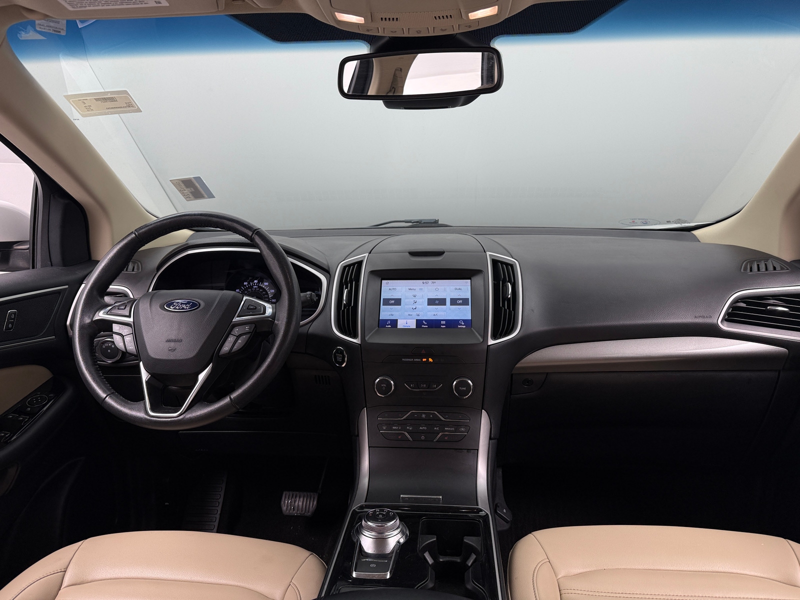 Thumbnail: 2019 Ford Edge - 2