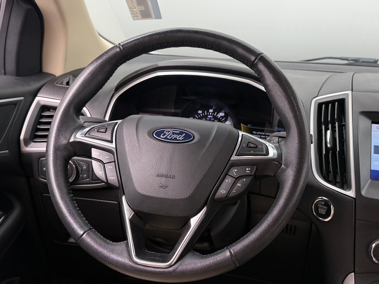 Thumbnail: 2019 Ford Edge - 4