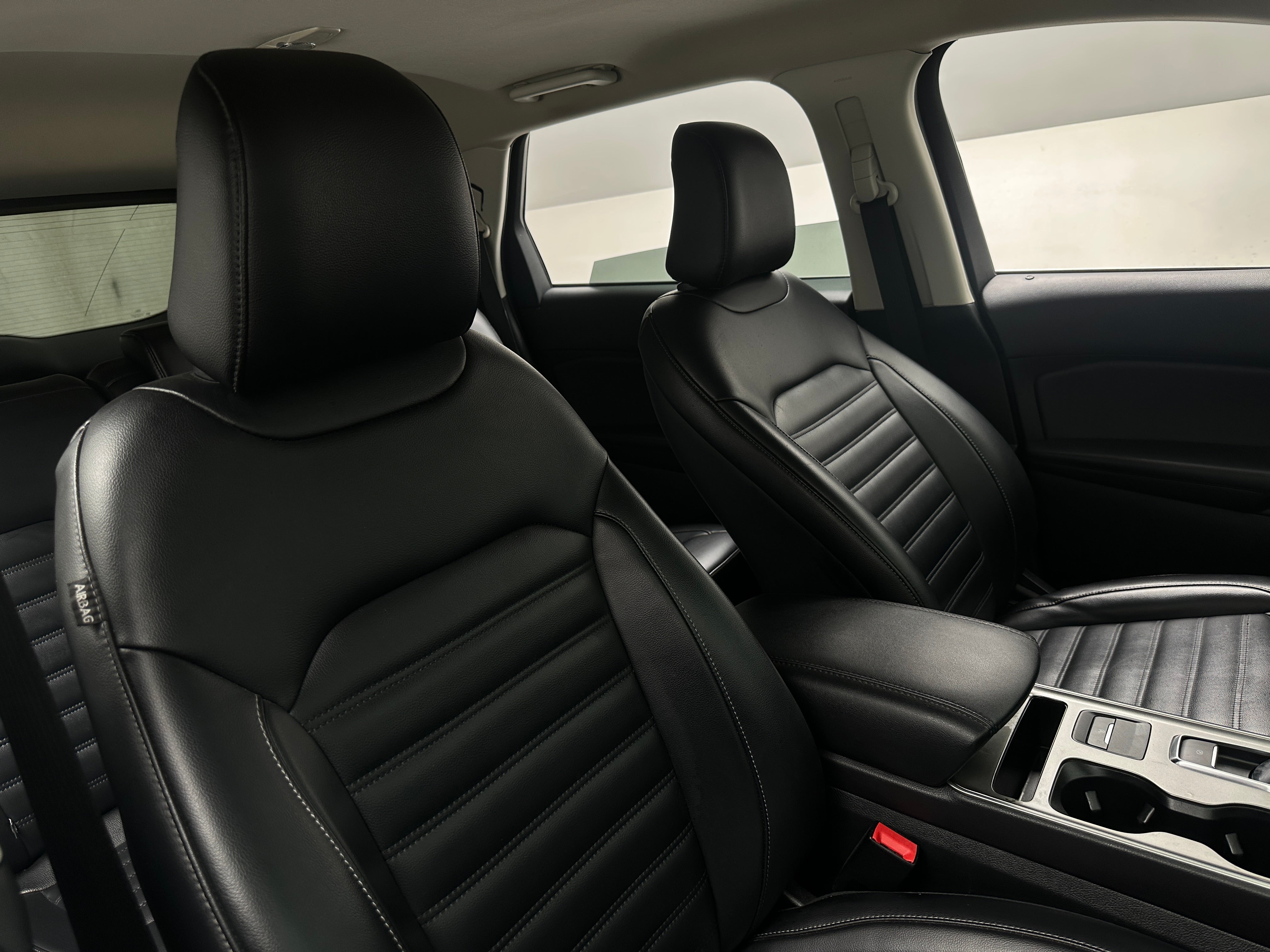 2023 Ford Edge