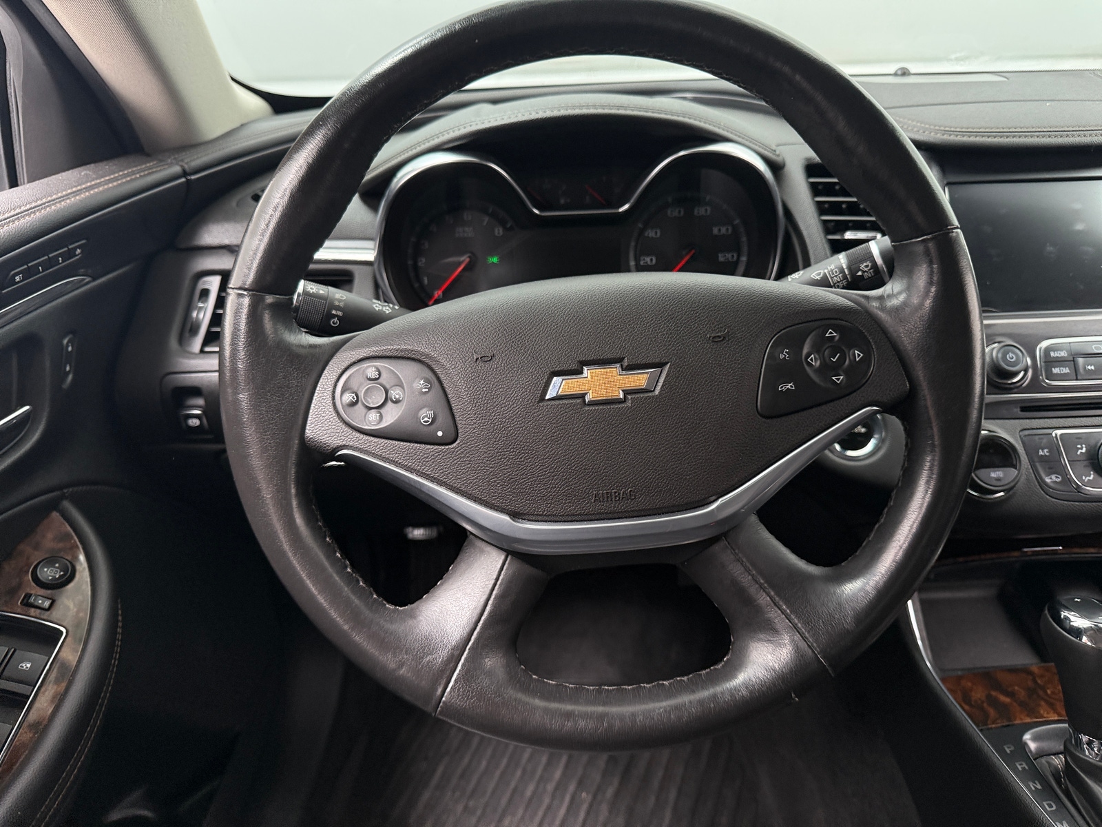 Thumbnail: 2015 Chevrolet Impala - 4
