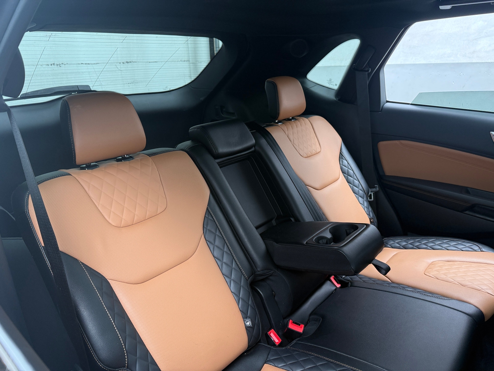 Thumbnail: 2024 Ford Edge - 5