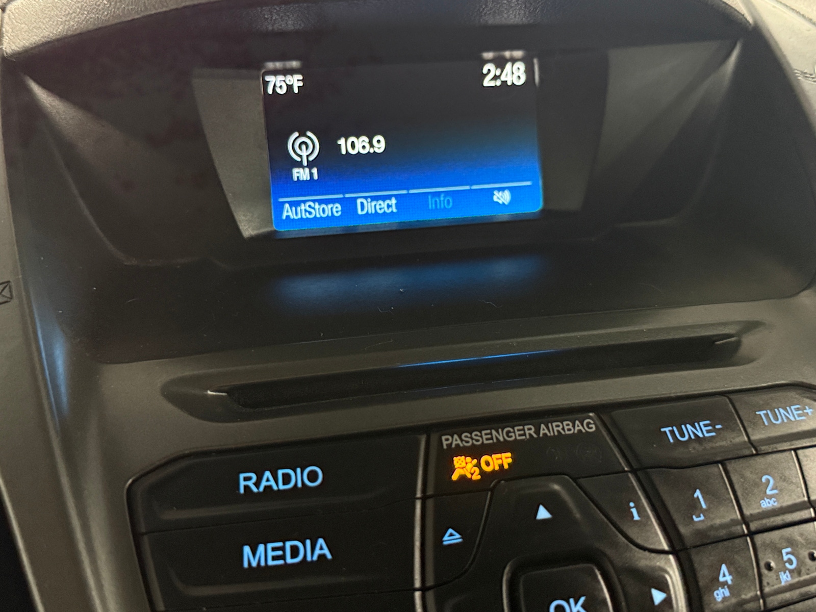 Thumbnail: 2018 Ford Transit Series - 4
