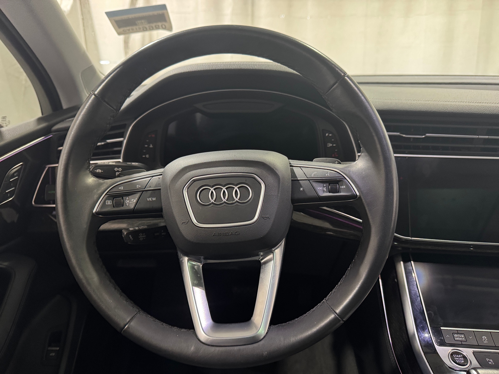 Thumbnail: 2023 Audi Q7 - 5