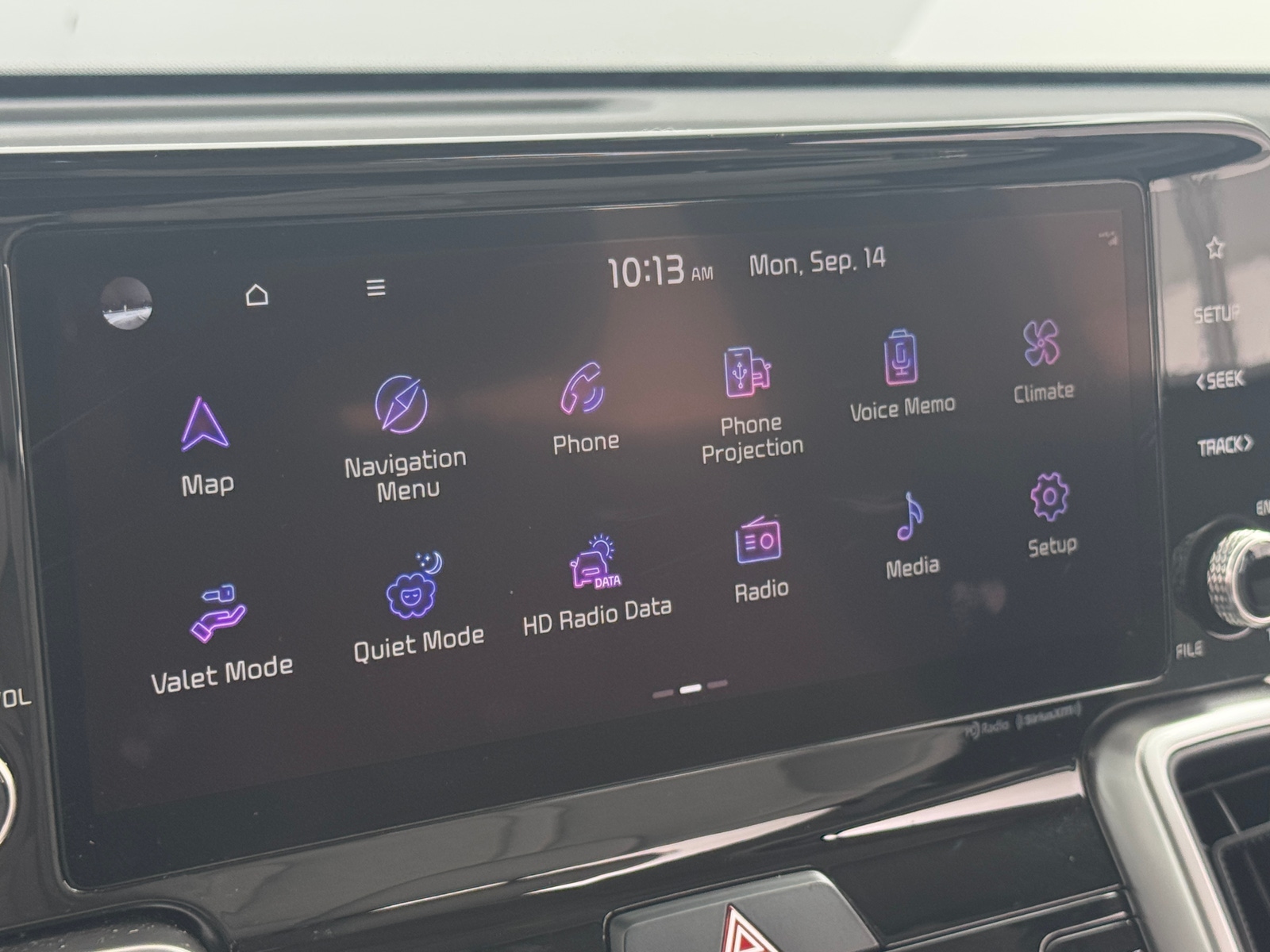 Thumbnail: 2023 Kia Sorento - 3