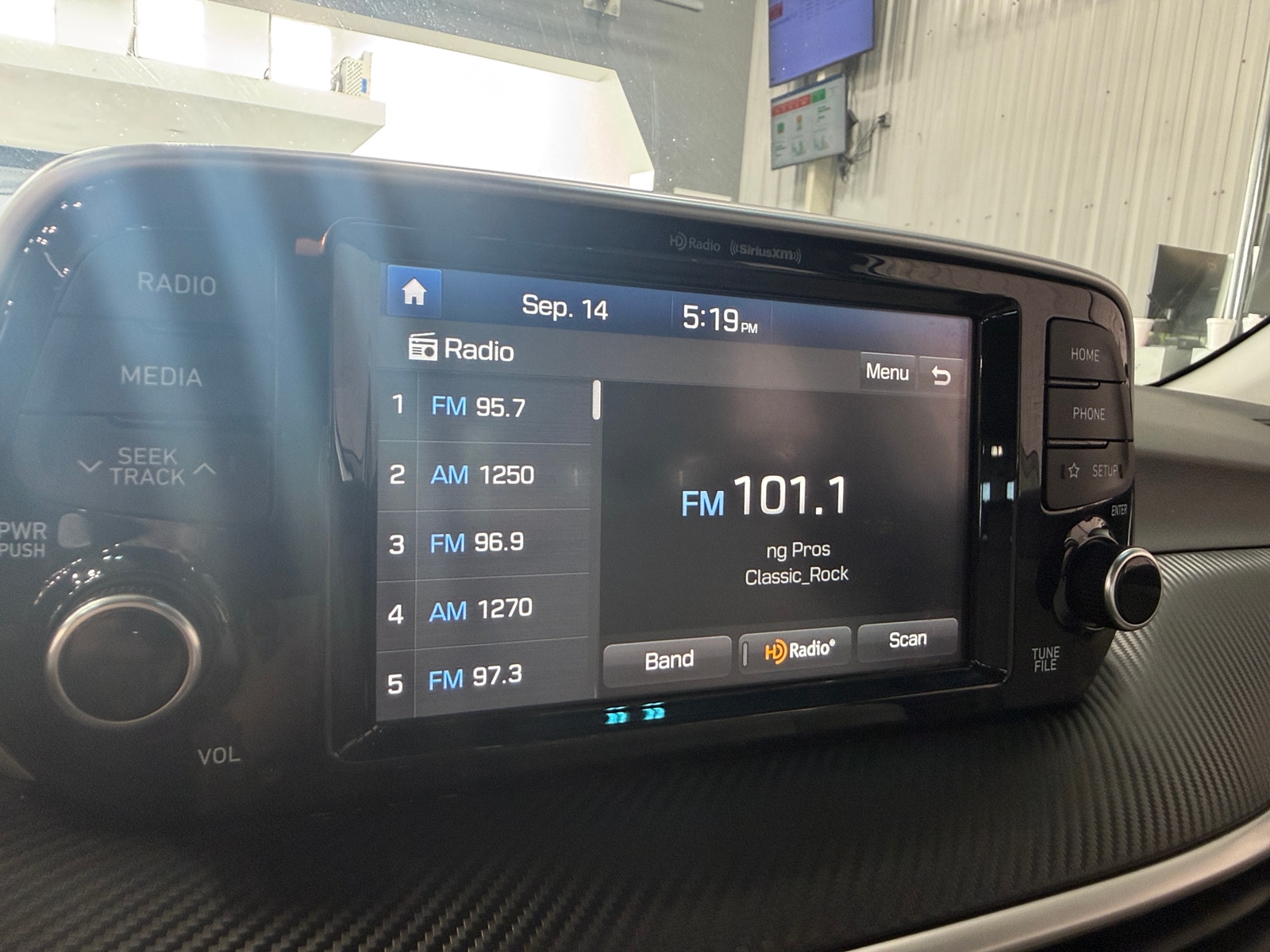 Thumbnail: 2019 Hyundai Tucson - 4