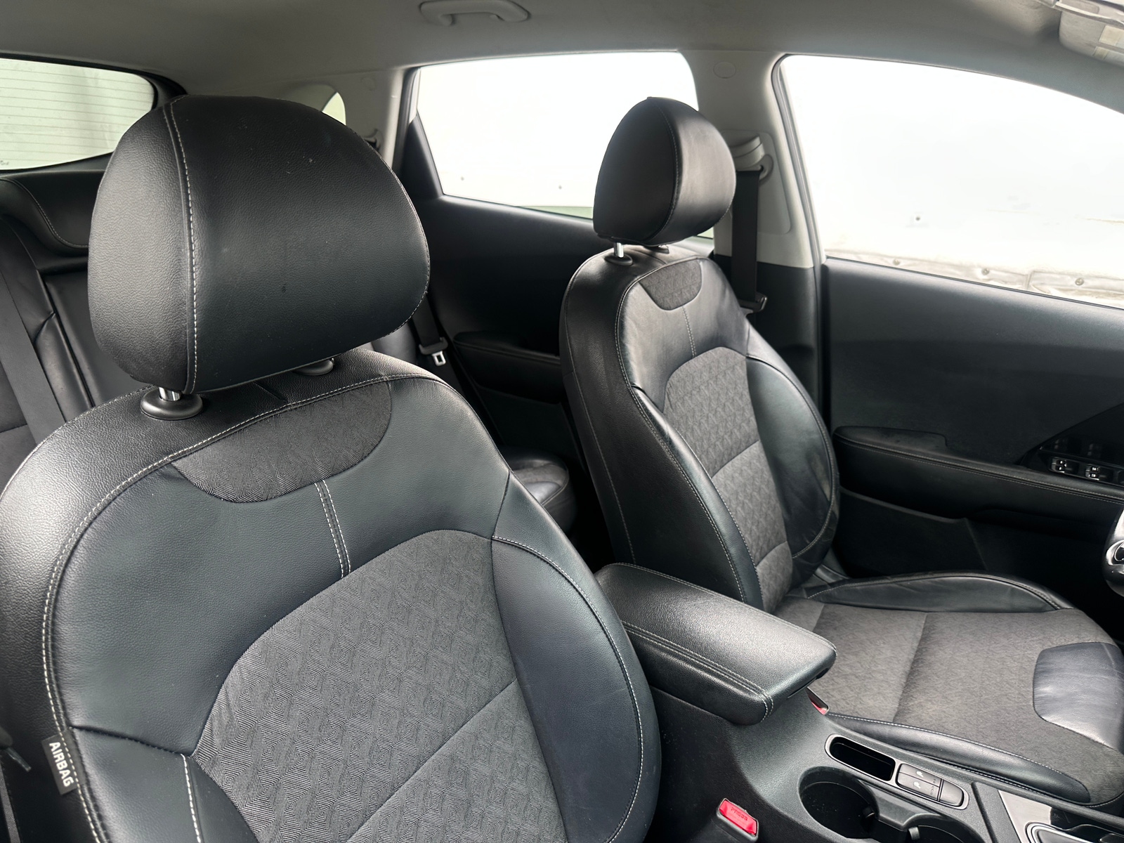 Thumbnail: 2017 Kia Niro - 2