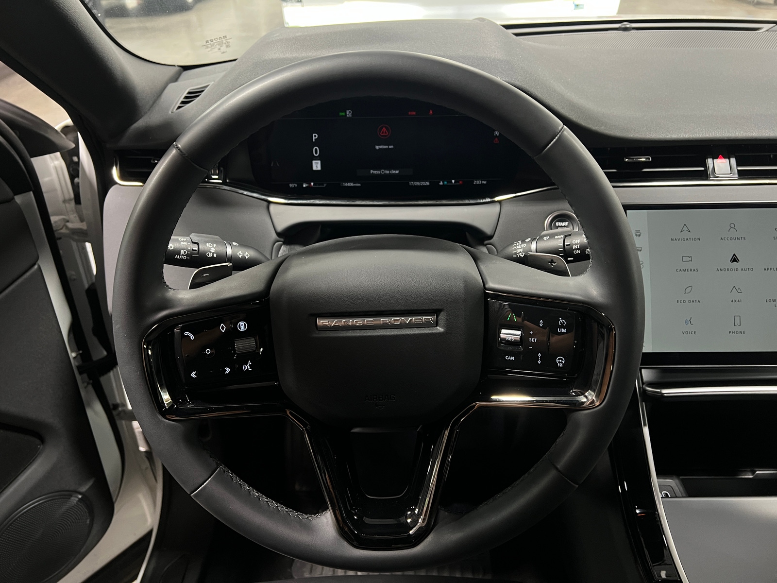Thumbnail: 2025 Land Rover Range Rover Evoque - 5