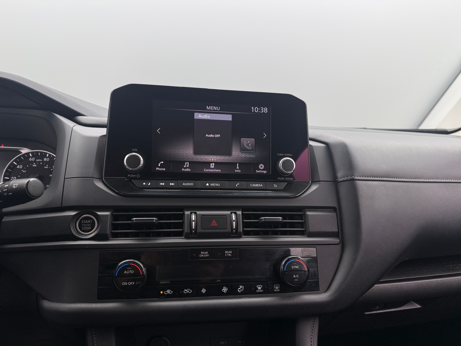 Thumbnail: 2024 Nissan Pathfinder - 4