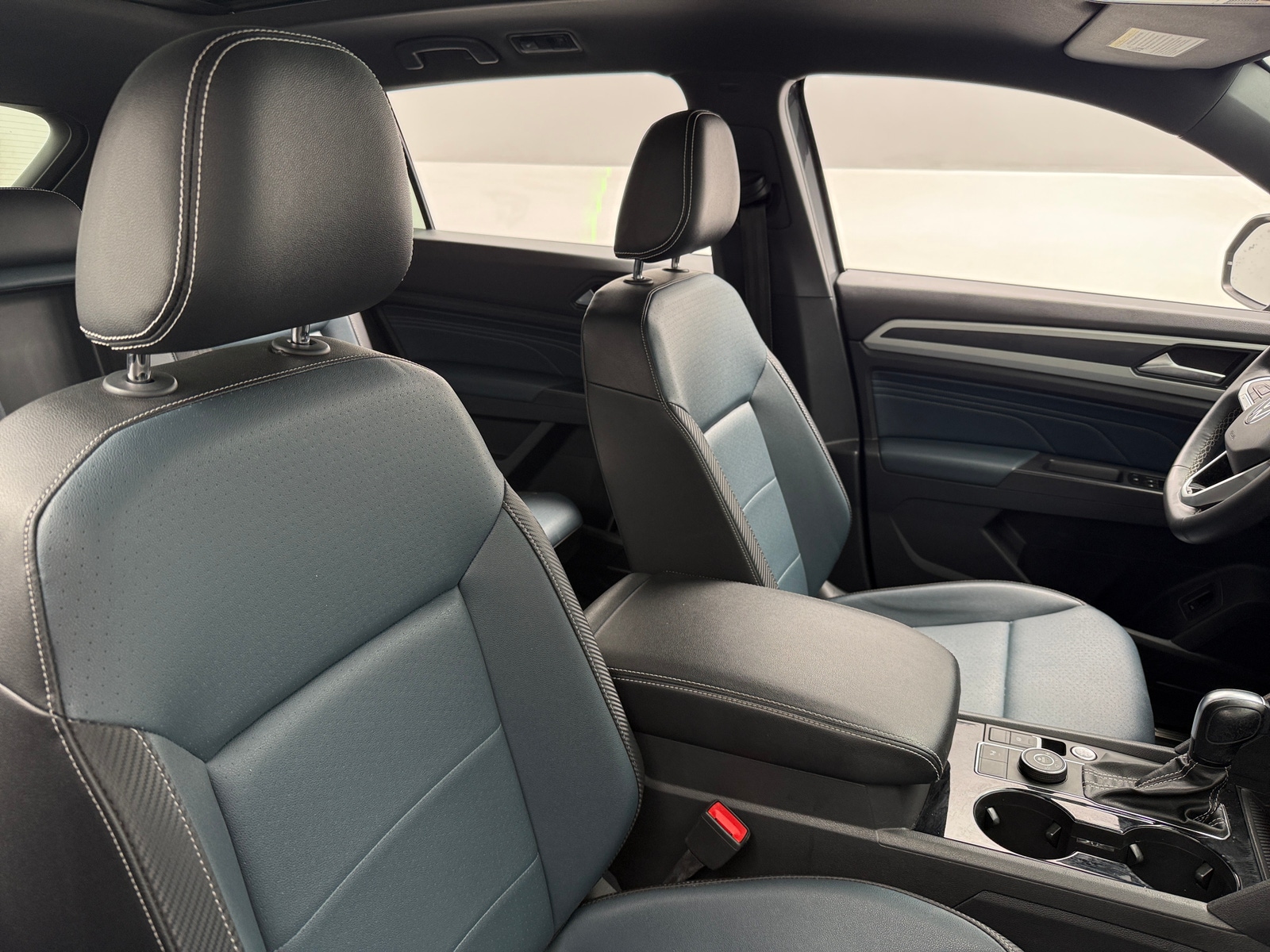 Thumbnail: 2021 Volkswagen Atlas - 2