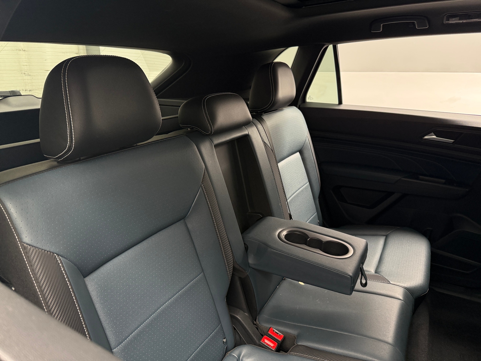 Thumbnail: 2021 Volkswagen Atlas - 6