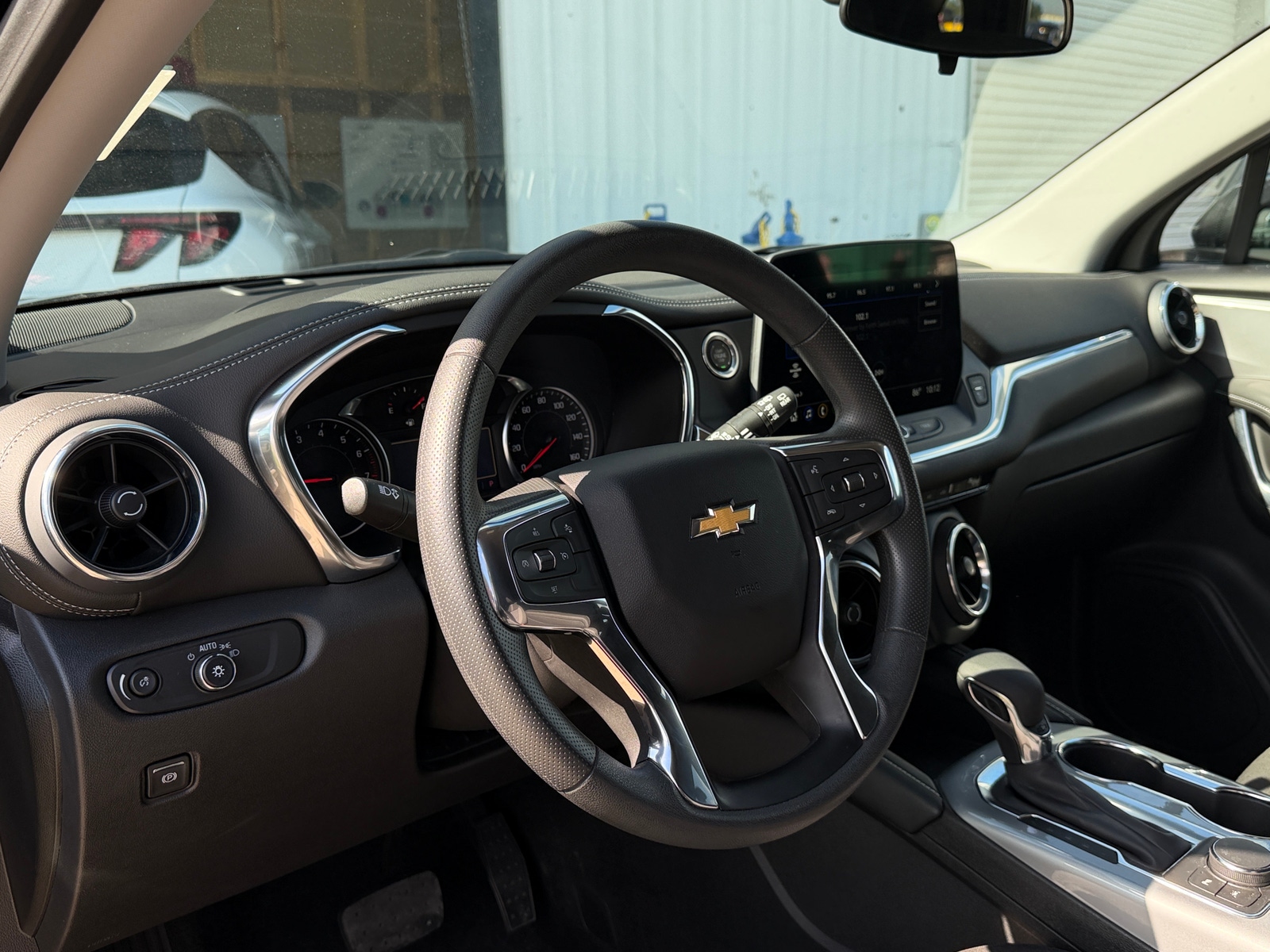 Thumbnail: 2026 Chevrolet Blazer - 3