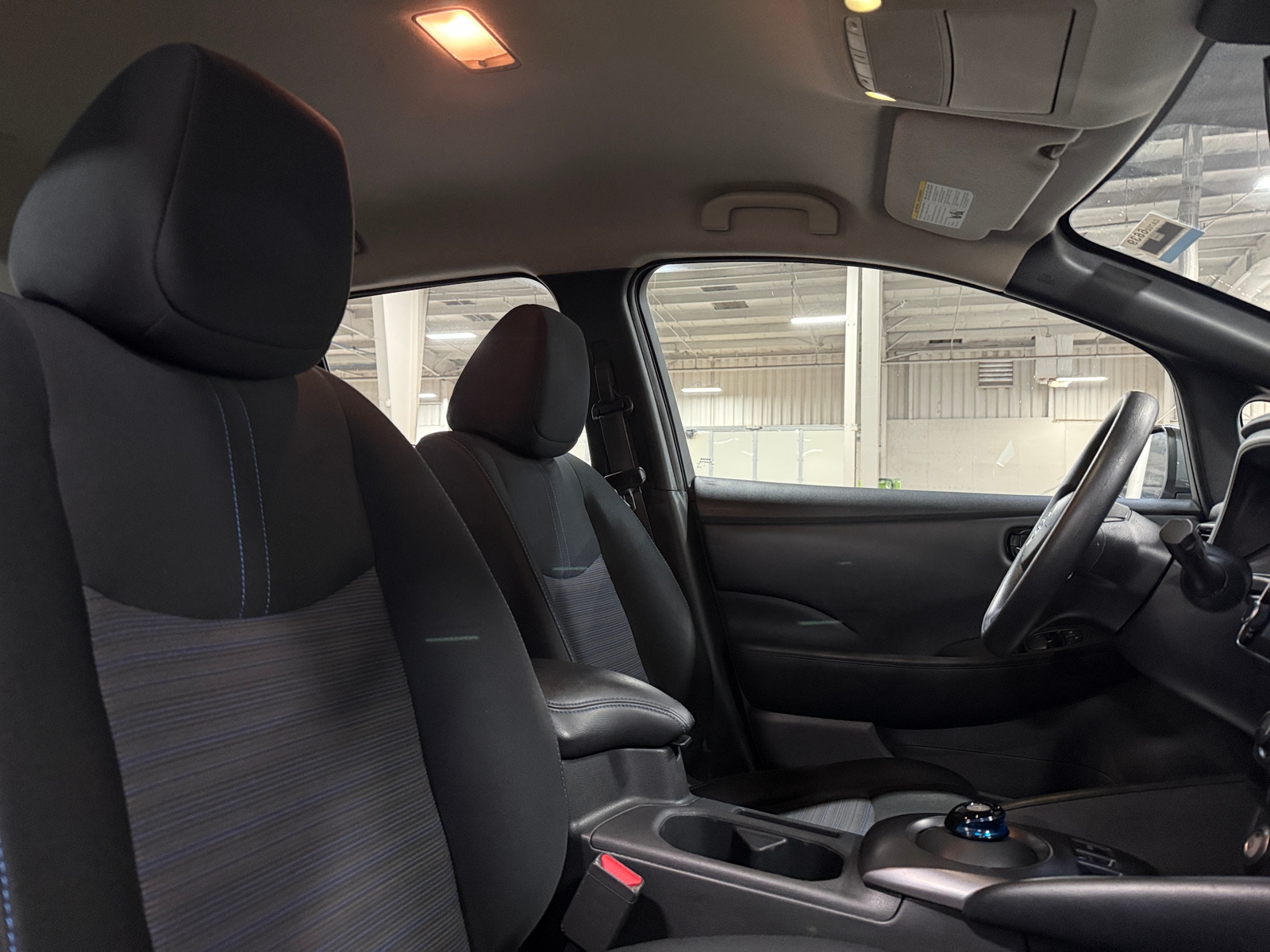 Thumbnail: 2020 Nissan Leaf - 2