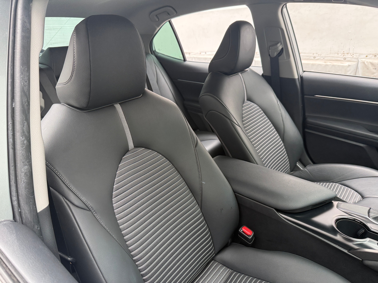 Thumbnail: 2019 Toyota Camry - 2