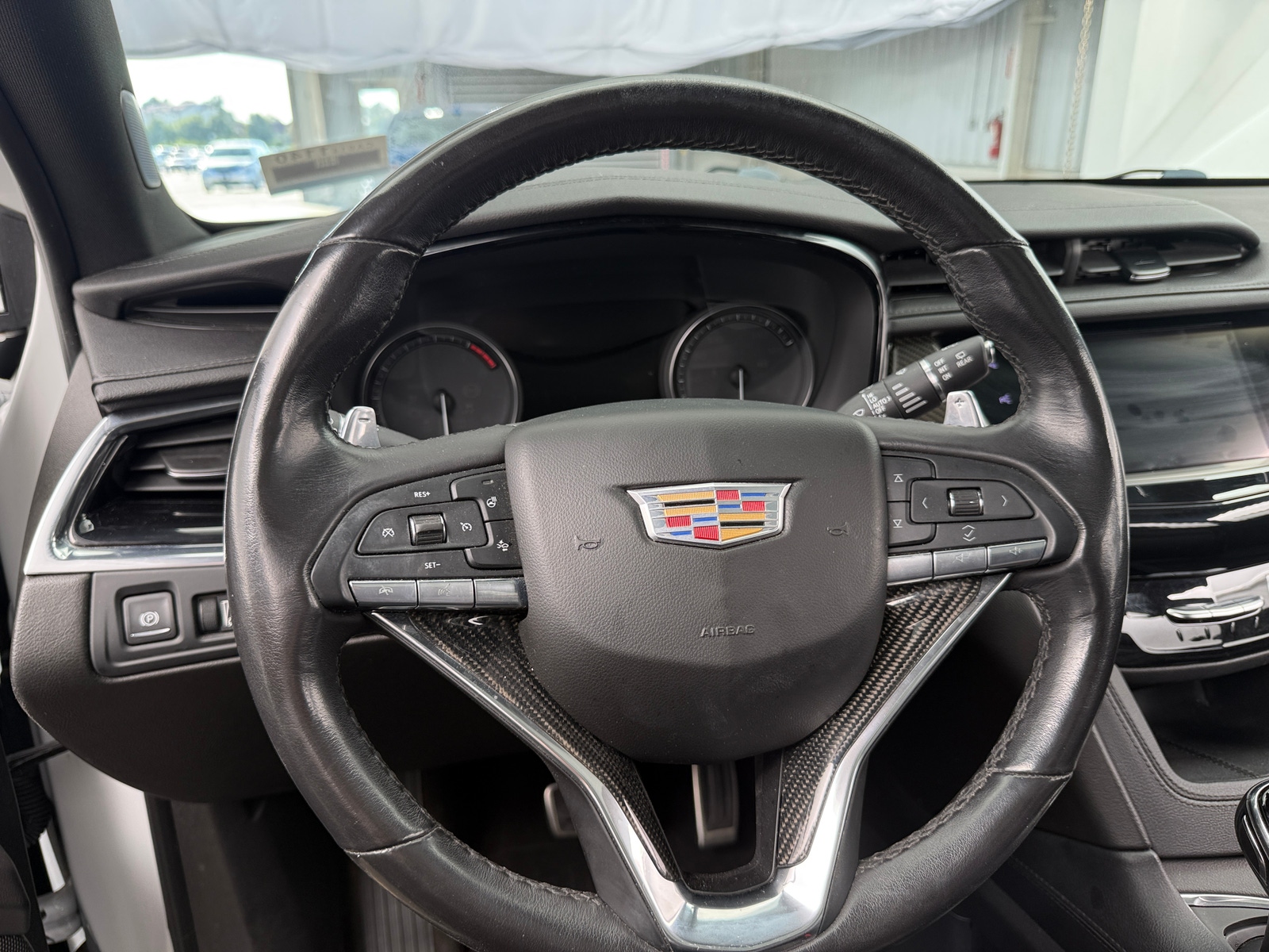 Thumbnail: 2020 Cadillac XT6 - 4
