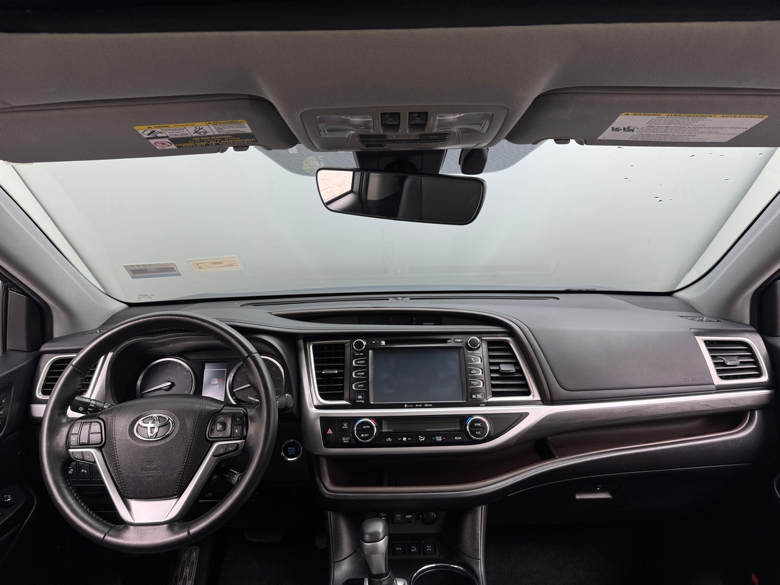 Thumbnail: 2019 Toyota Highlander - 2