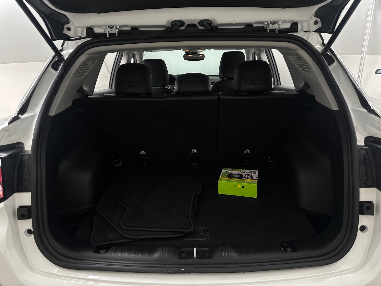 Thumbnail: 2022 Jeep Compass - 6