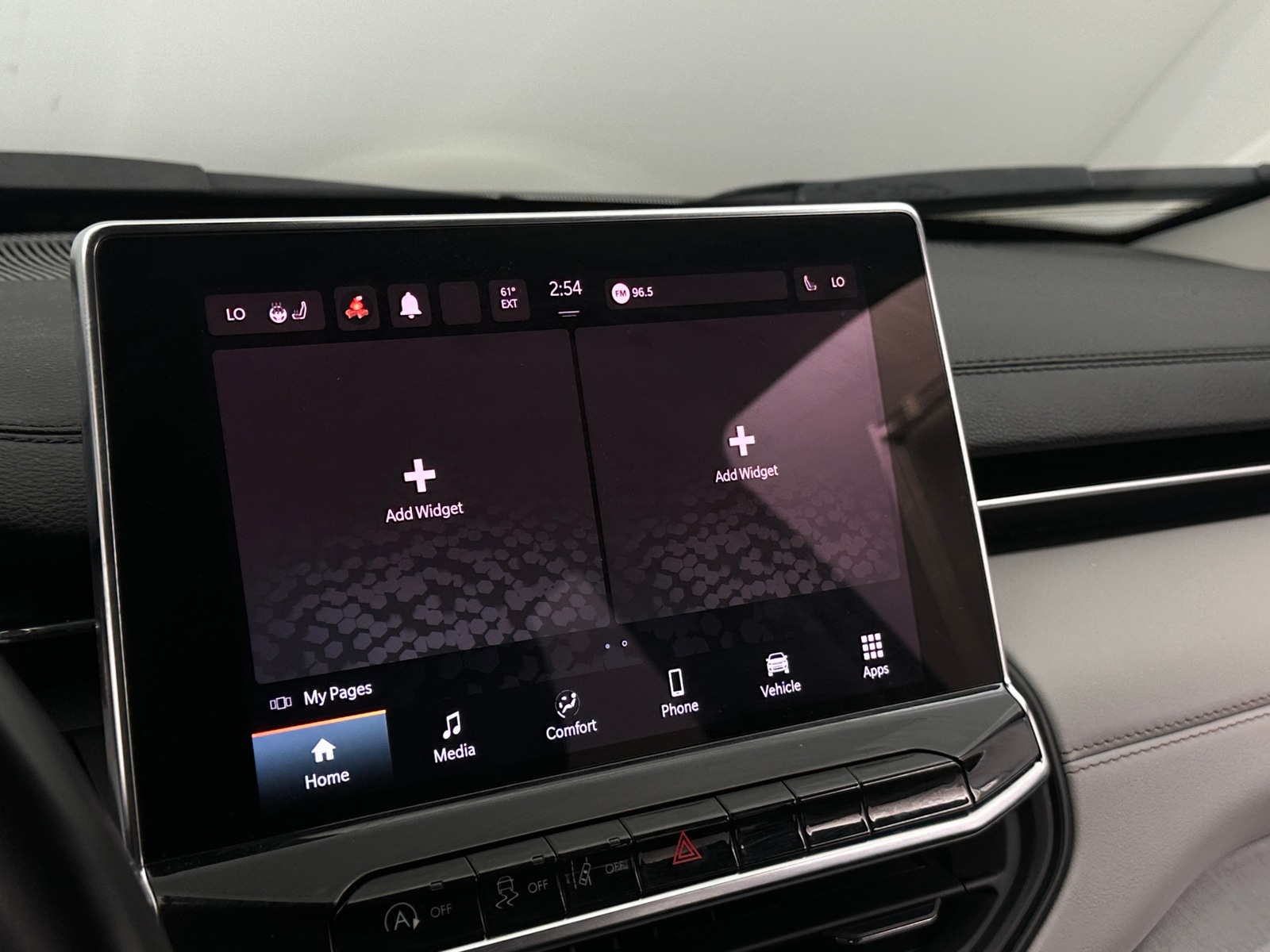 Thumbnail: 2022 Jeep Compass - 3