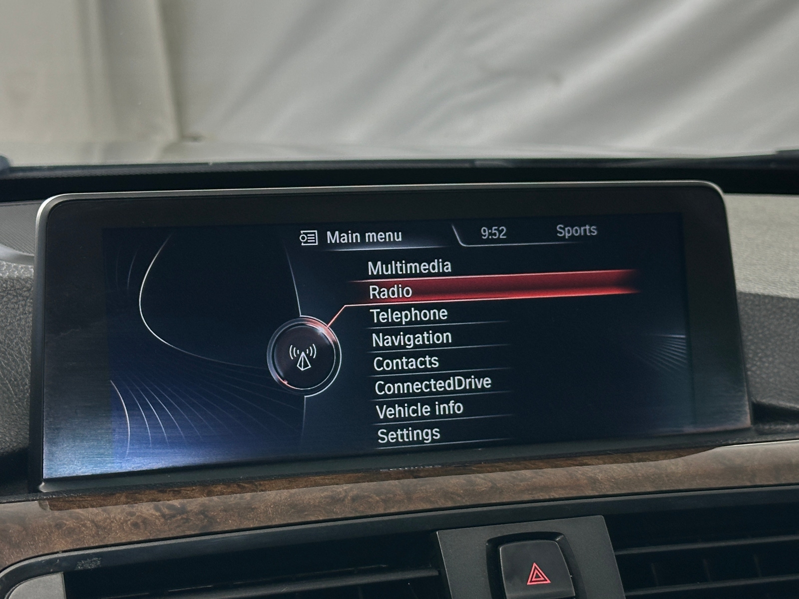 Thumbnail: 2015 BMW 3 Series - 3