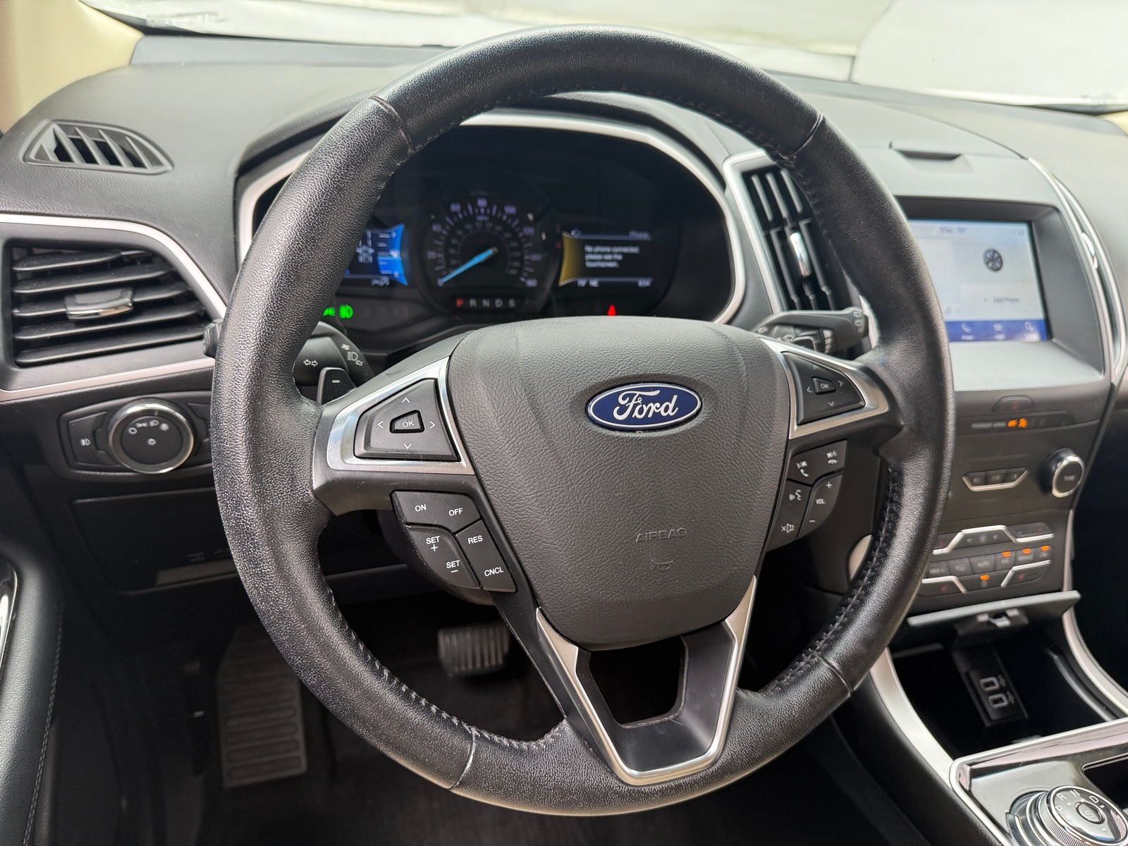 Thumbnail: 2019 Ford Edge - 4