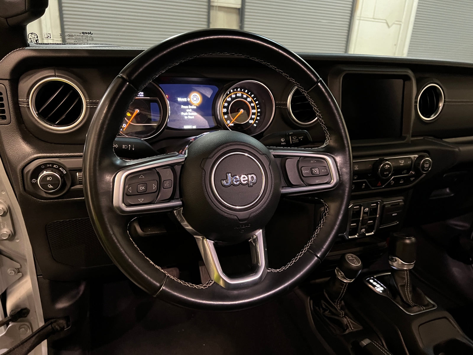 Thumbnail: 2022 Jeep Gladiator - 4