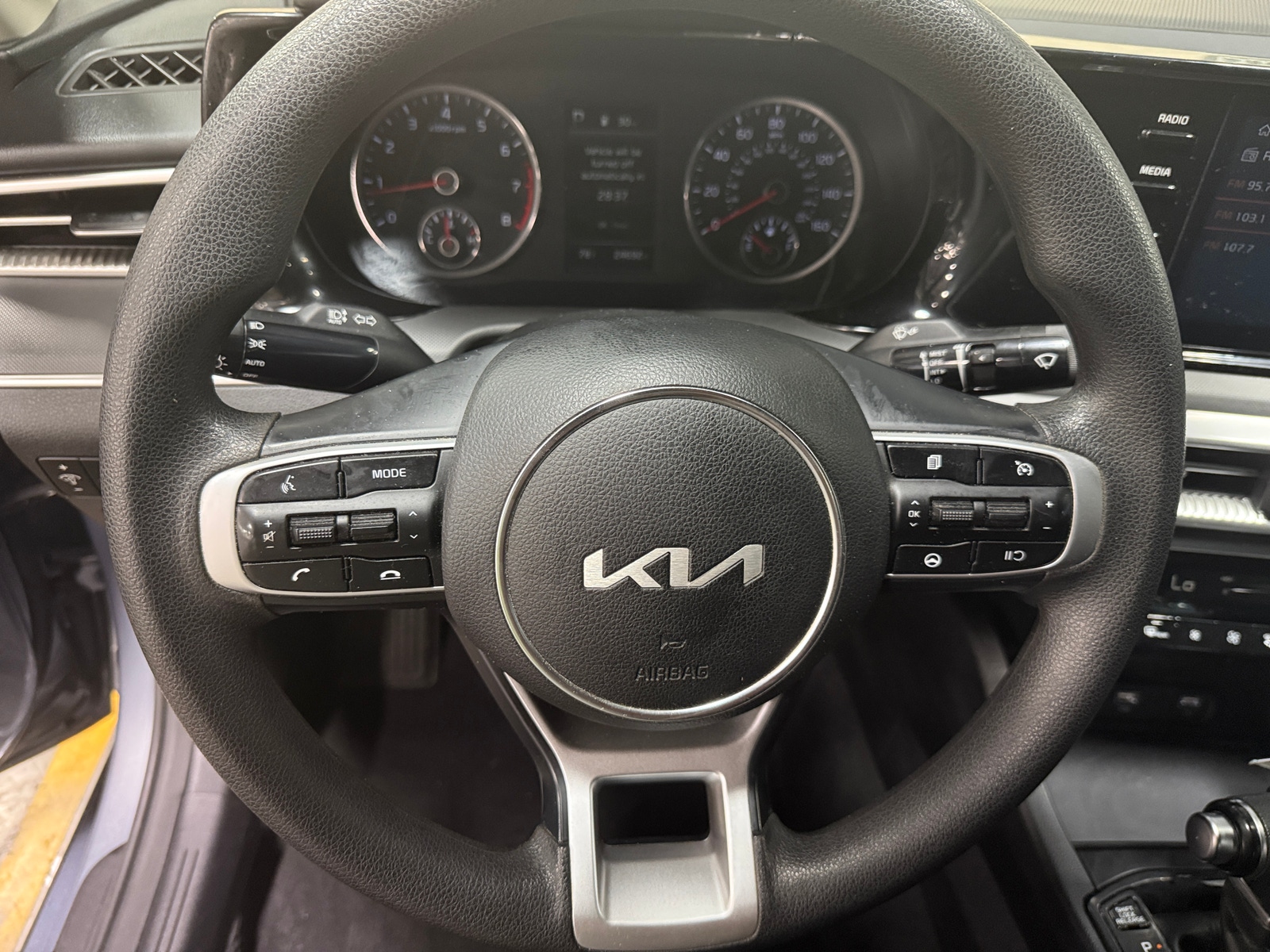 Thumbnail: 2023 Kia K5 - 5
