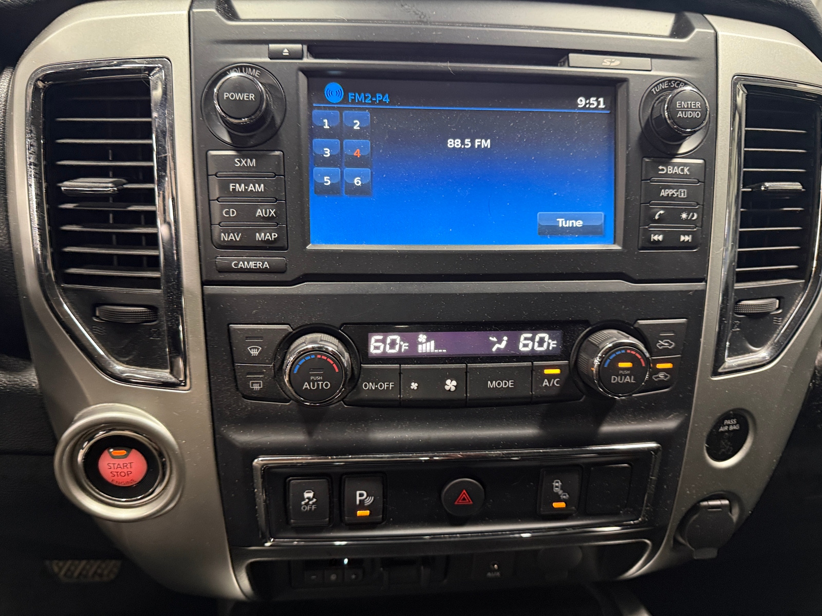 Thumbnail: 2018 Nissan Titan - 4