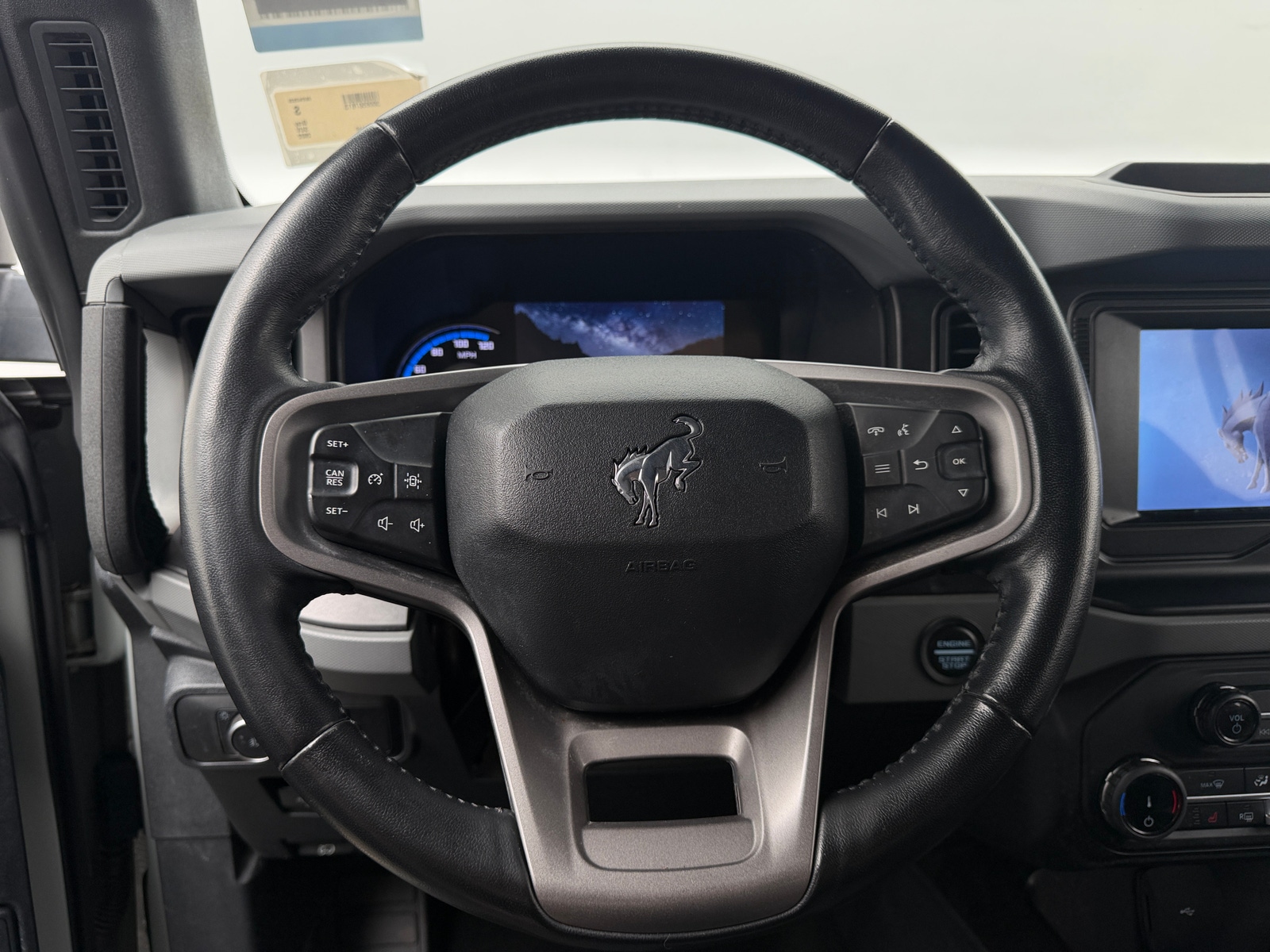 Thumbnail: 2022 Ford Bronco - 5