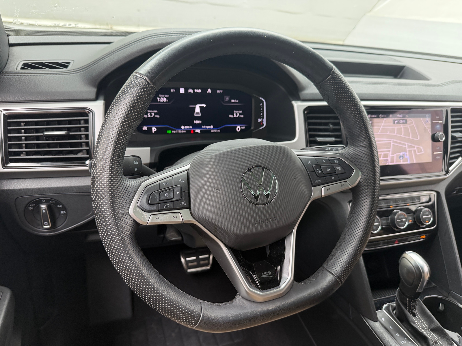 Thumbnail: 2022 Volkswagen Atlas - 5