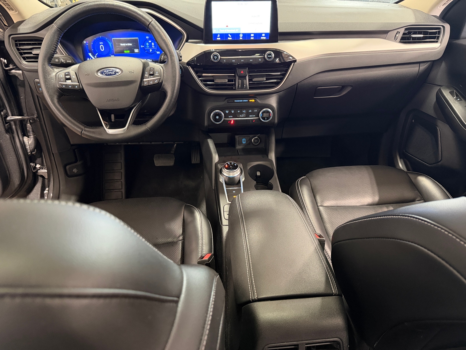 Thumbnail: 2020 Ford Escape - 3