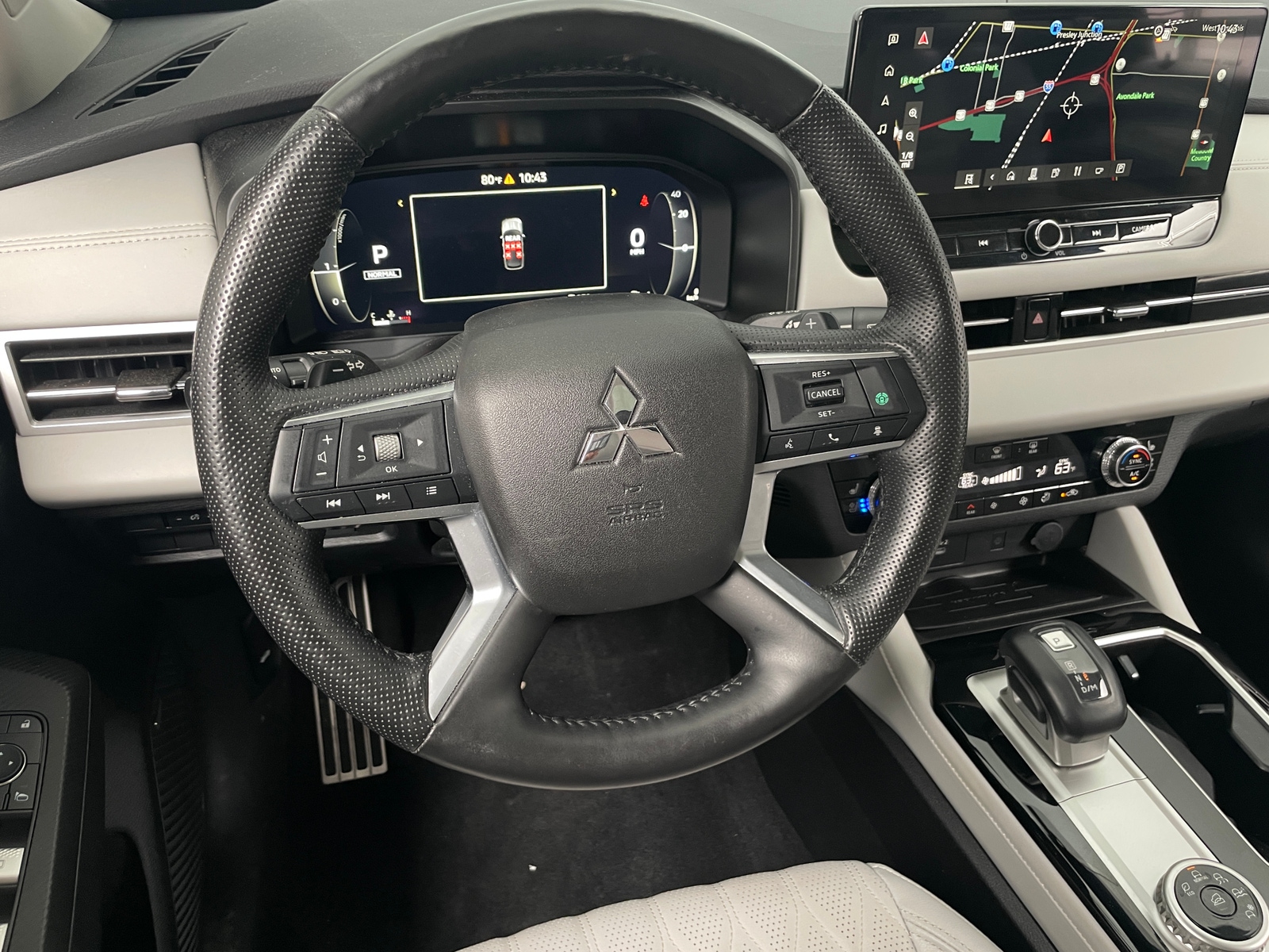 Thumbnail: 2025 Mitsubishi Outlander - 4