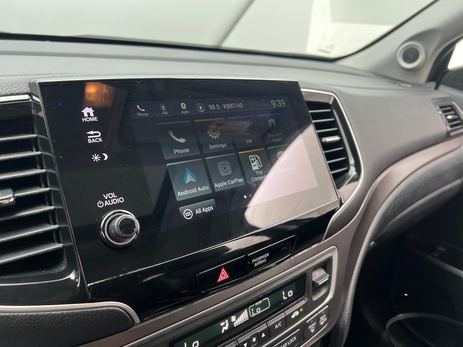Thumbnail: 2020 Honda Pilot - 3