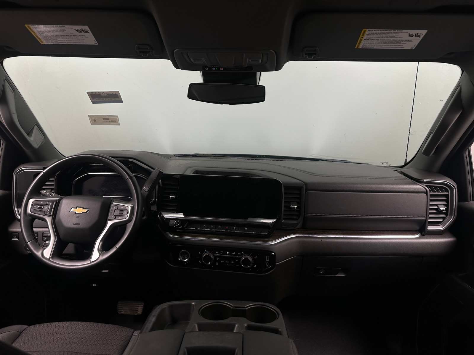 Thumbnail: 2024 Chevrolet Silverado 1500 - 3