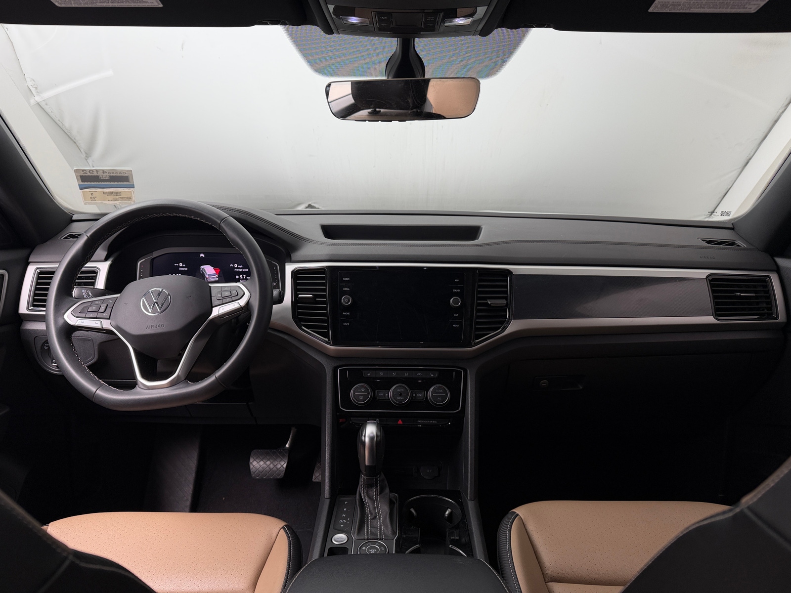 Thumbnail: 2022 Volkswagen Atlas - 2