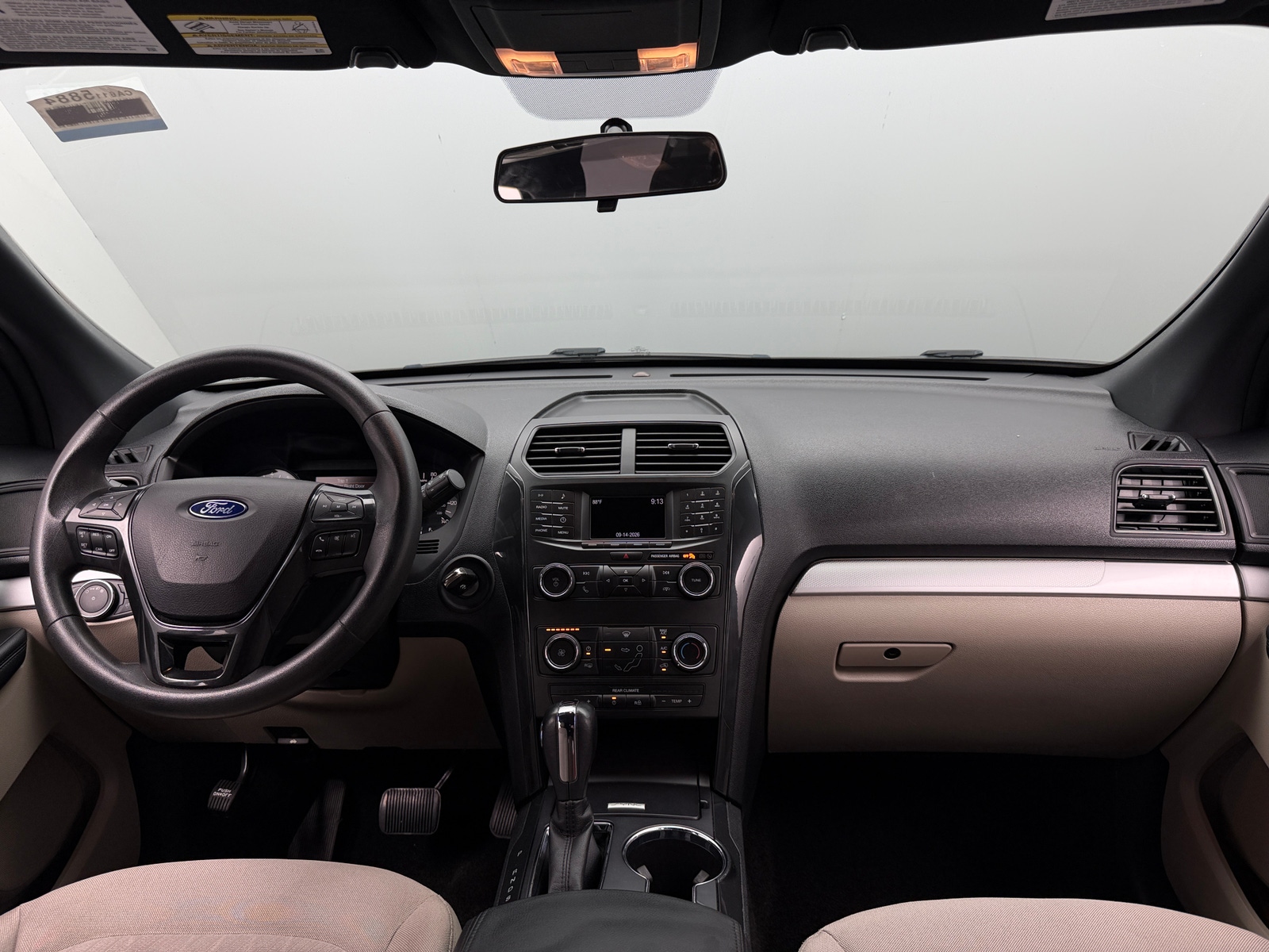 Thumbnail: 2018 Ford Explorer - 3