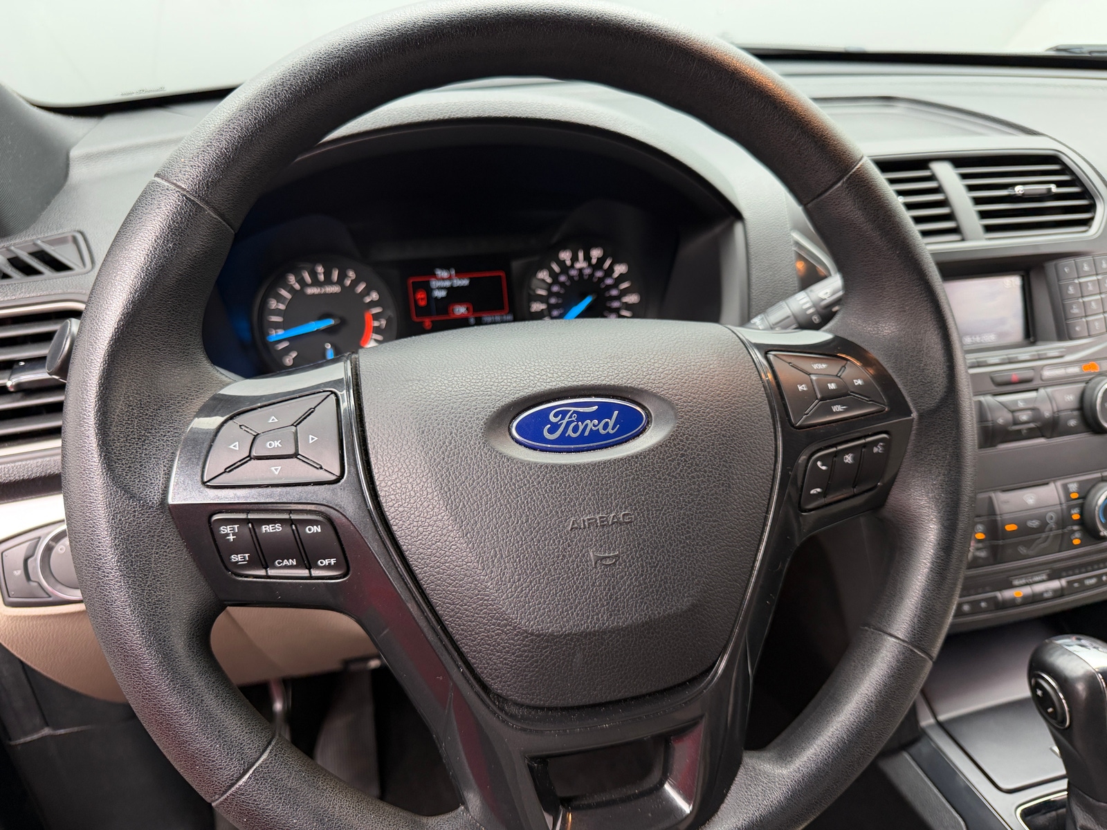 Thumbnail: 2018 Ford Explorer - 5