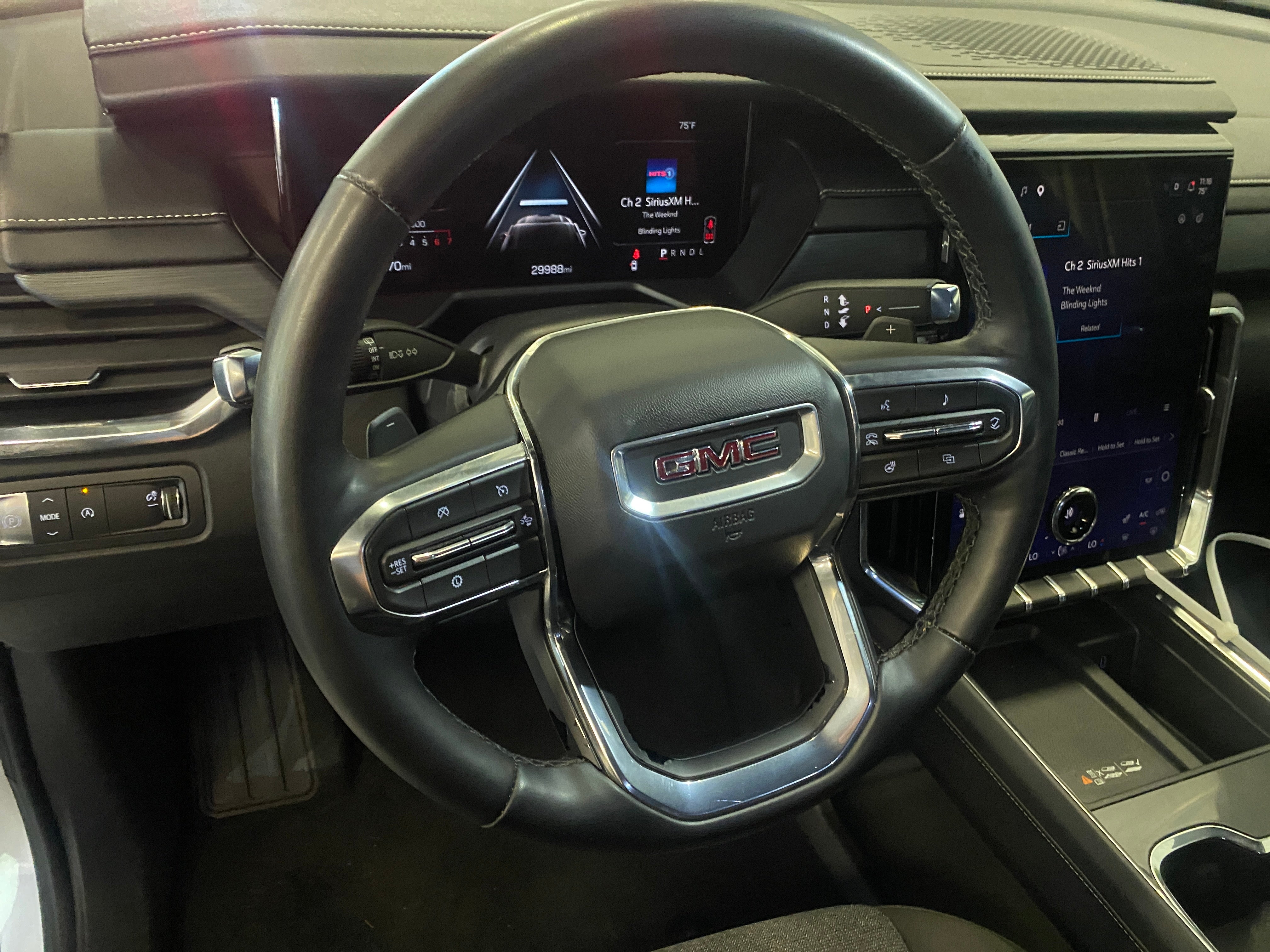 2025 GMC Acadia