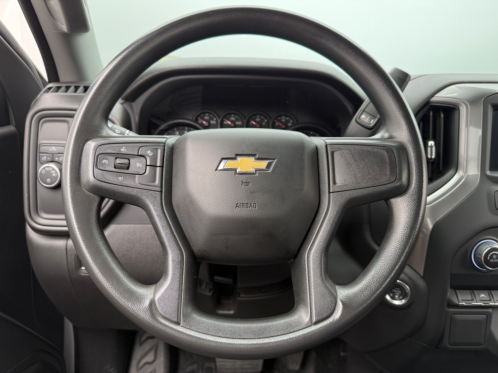 Thumbnail: 2024 Chevrolet Silverado 1500 - 5