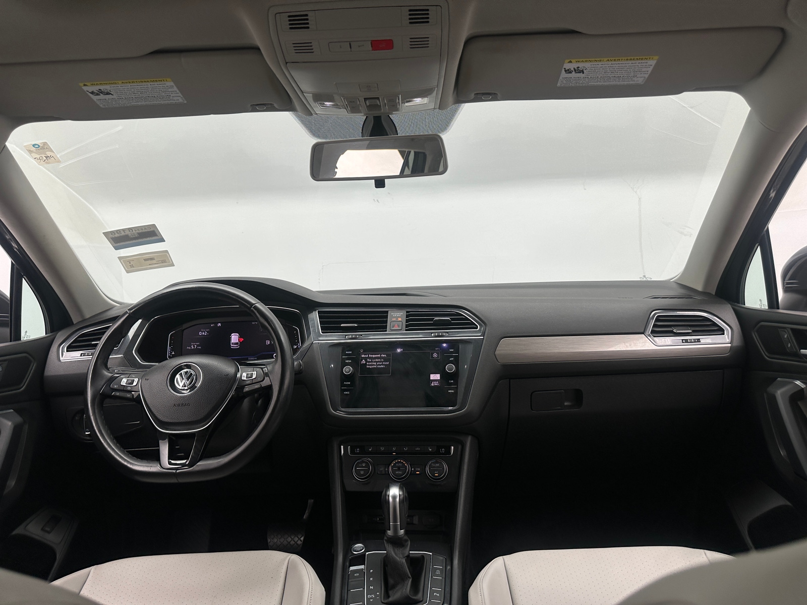 Thumbnail: 2019 Volkswagen Tiguan - 3
