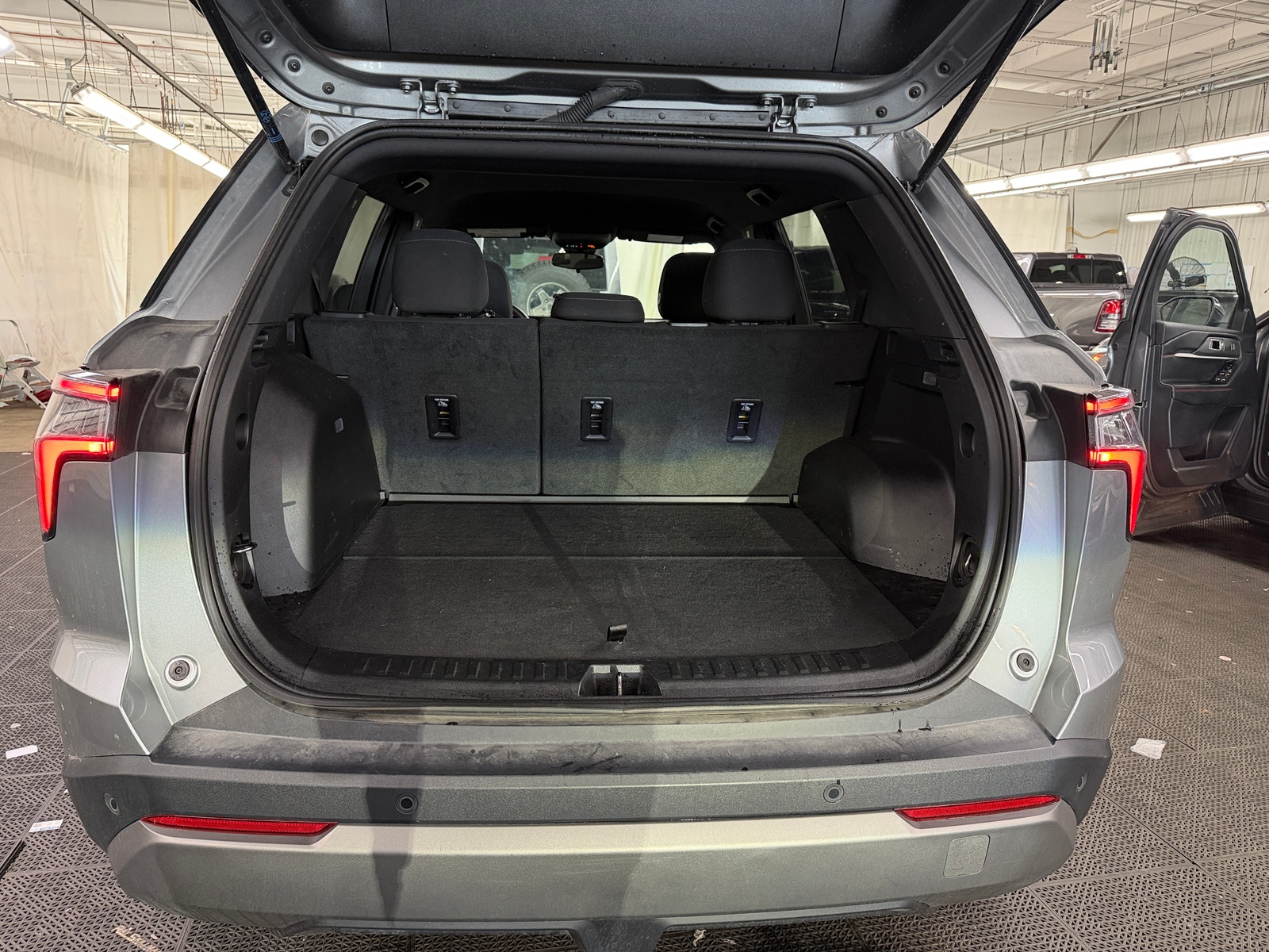 Thumbnail: 2026 Chevrolet Equinox - 7