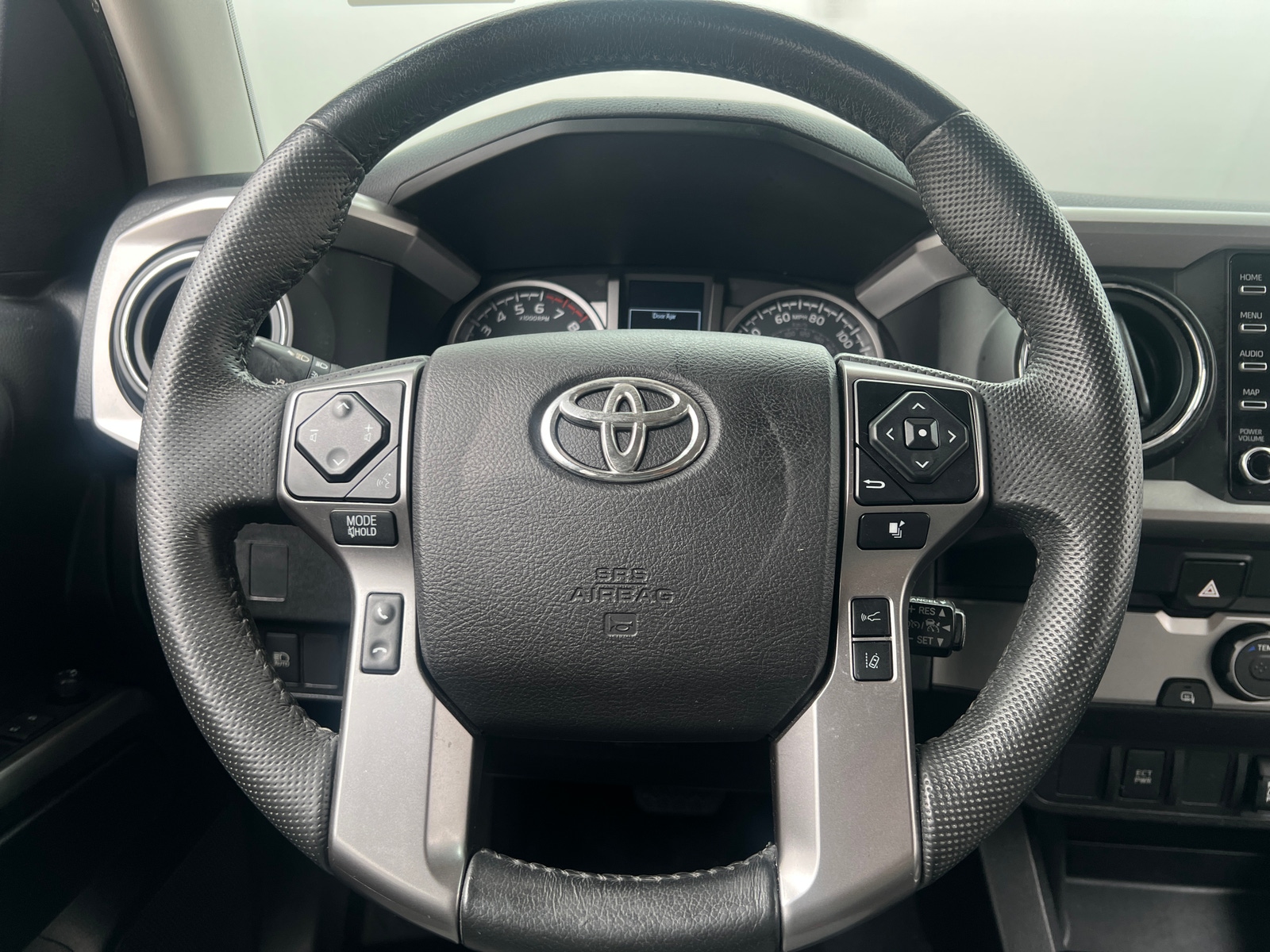 Thumbnail: 2021 Toyota Tacoma - 5