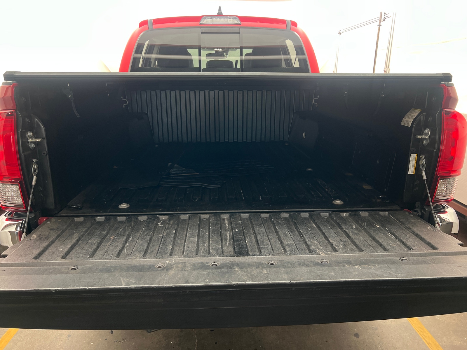 Thumbnail: 2021 Toyota Tacoma - 7