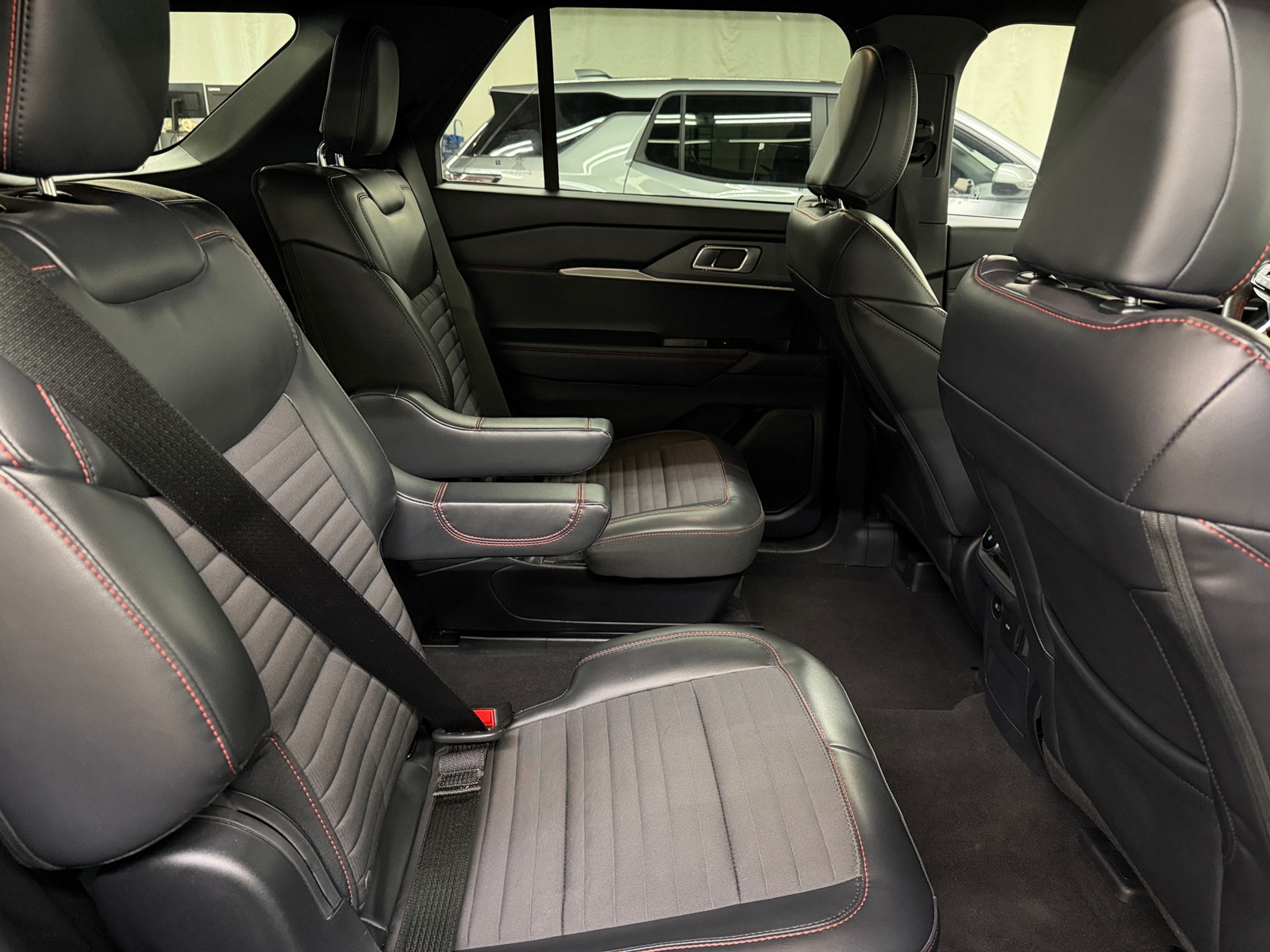Thumbnail: 2026 Ford Explorer - 5