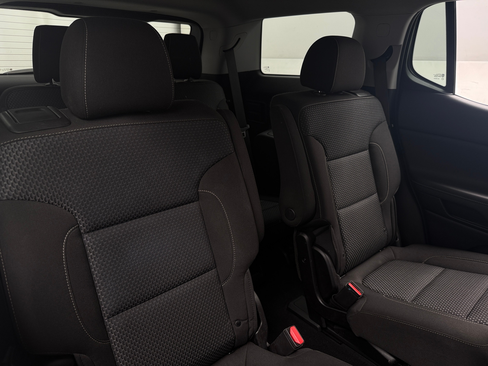Thumbnail: 2023 GMC Acadia - 6