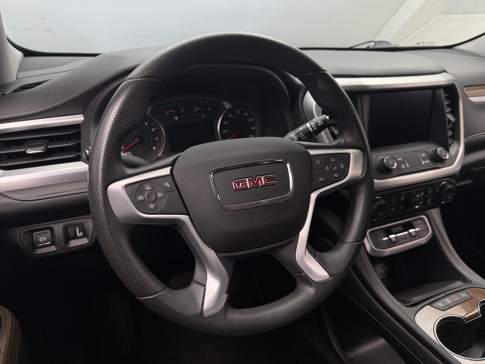 Thumbnail: 2023 GMC Acadia - 5