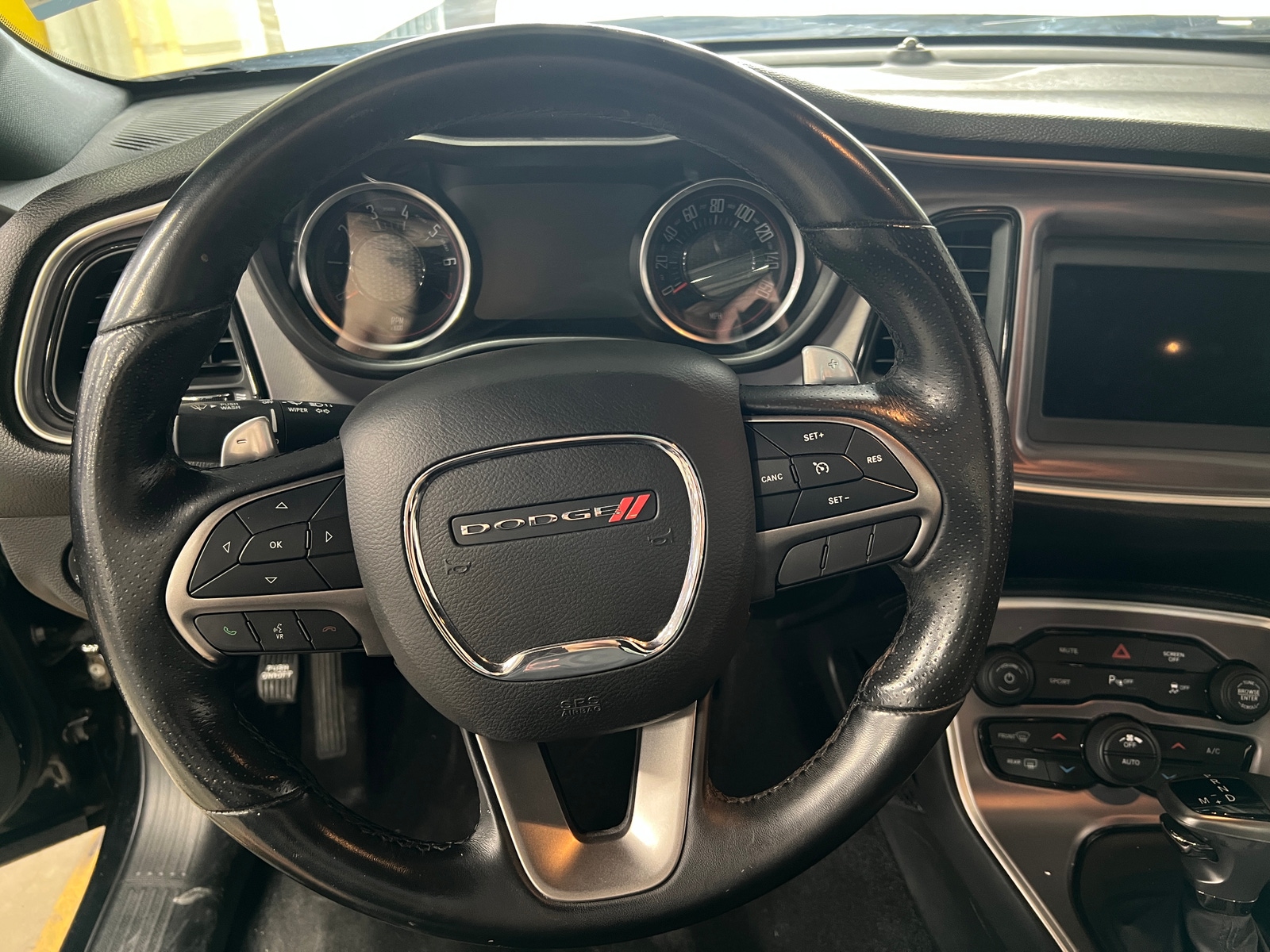 Thumbnail: 2019 Dodge Challenger - 4