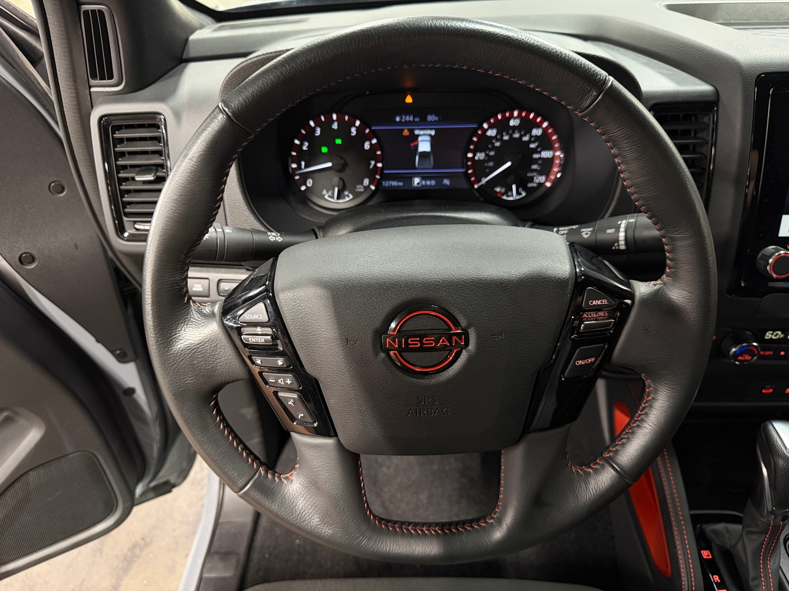 Thumbnail: 2024 Nissan Frontier - 5