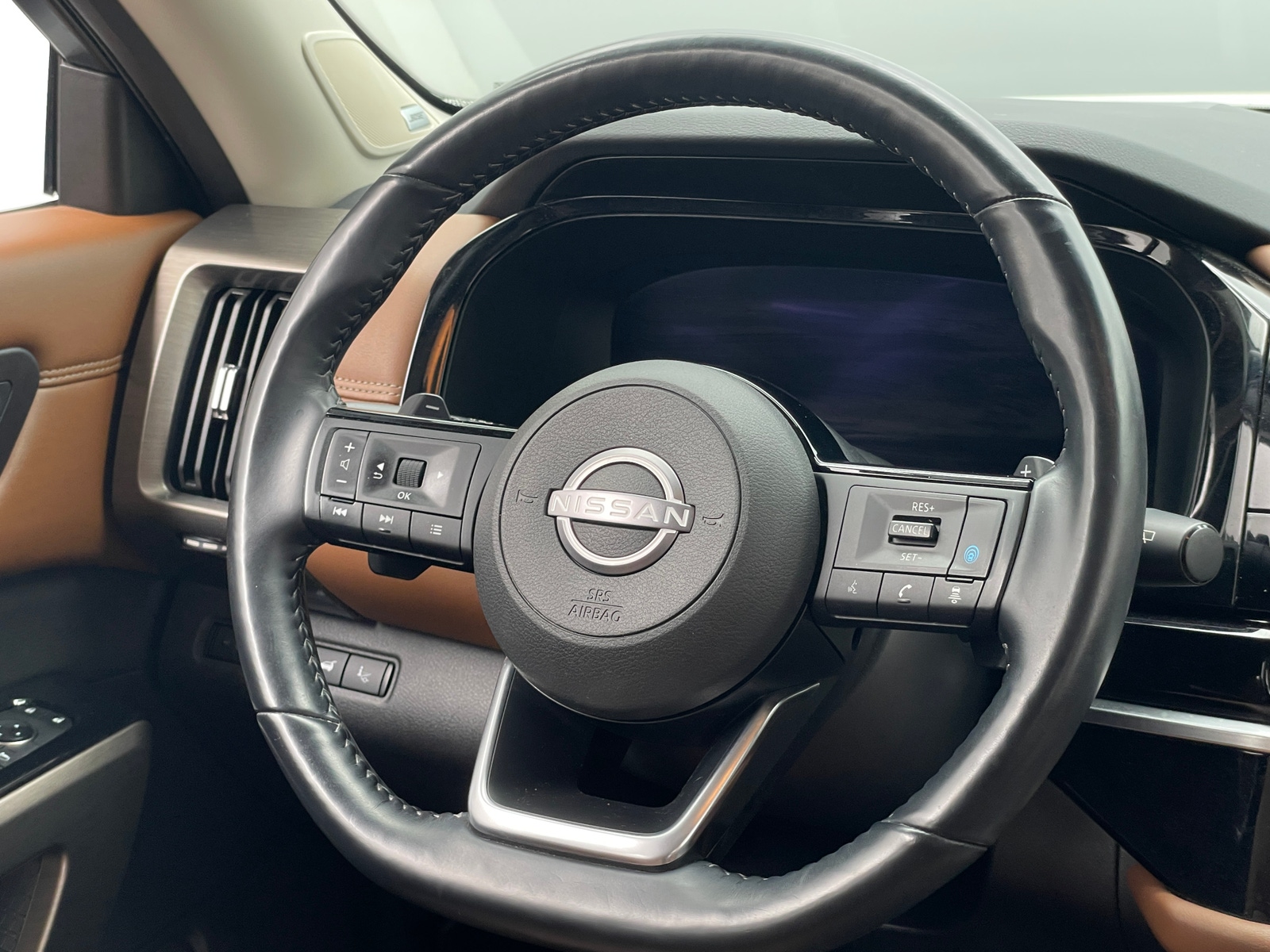 Thumbnail: 2024 Nissan Pathfinder - 4