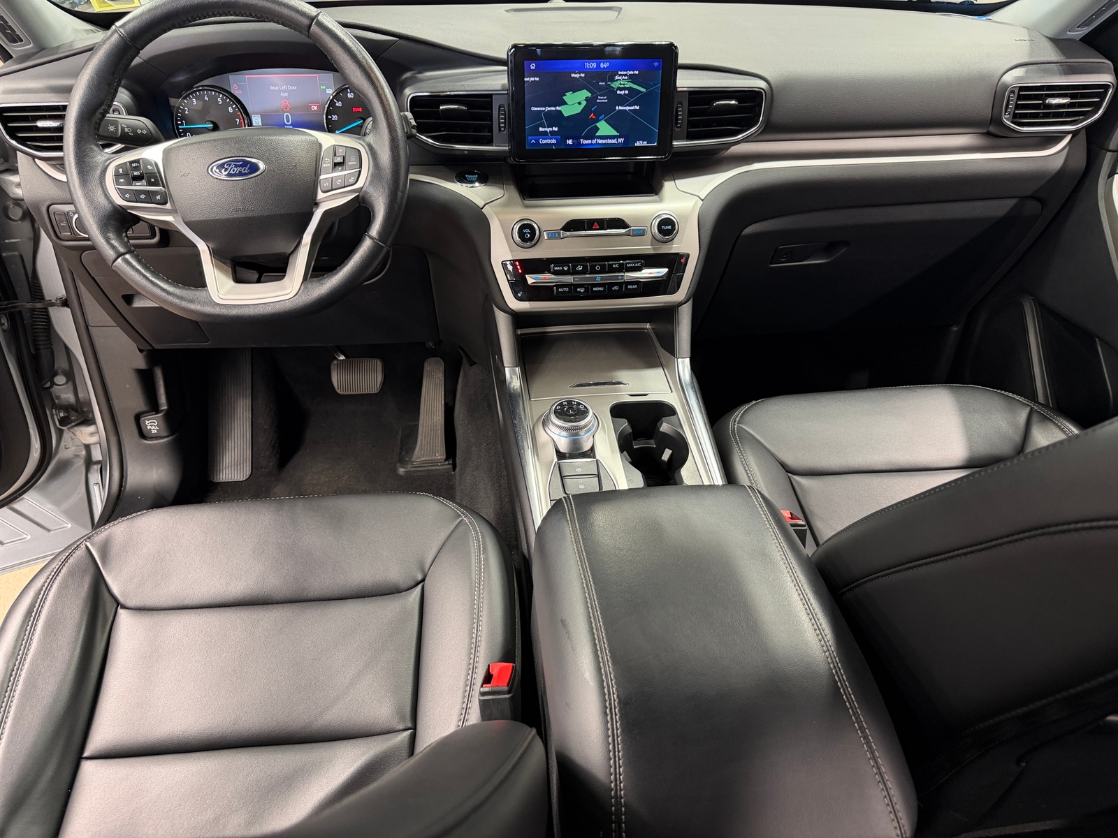 Thumbnail: 2022 Ford Explorer - 2