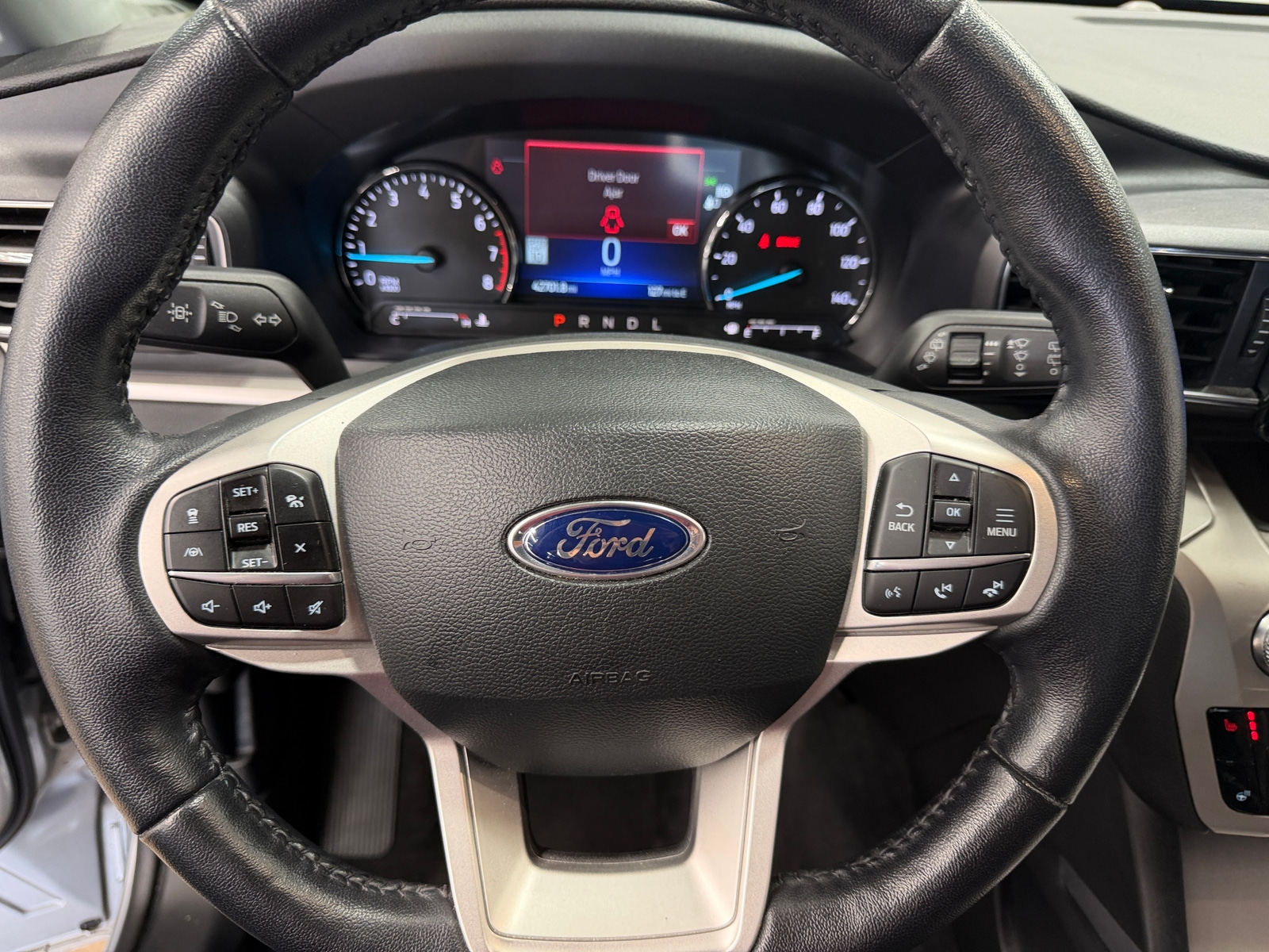 Thumbnail: 2022 Ford Explorer - 4