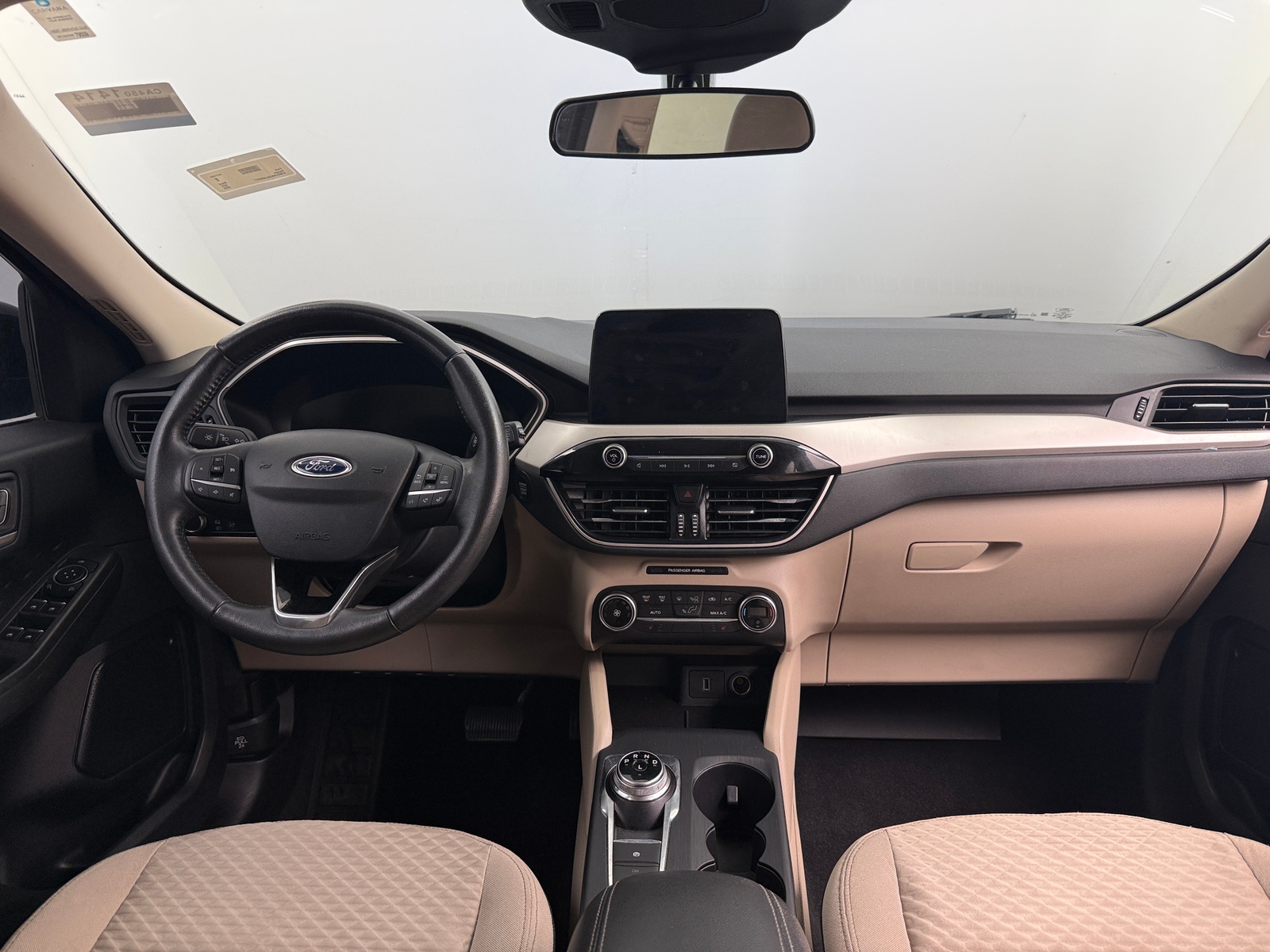 Thumbnail: 2020 Ford Escape - 3